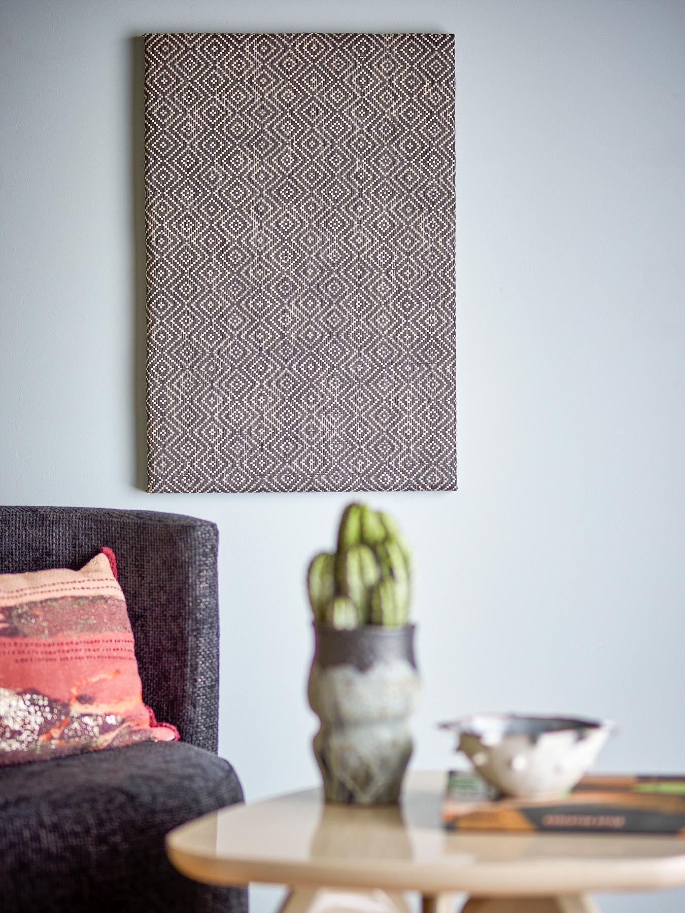 Rivalta Pinnwand, Schwarz, MDF in Schwarz präsentiert im Onlineshop von KAQTU Design AG. Büromaterial ist von Bloomingville