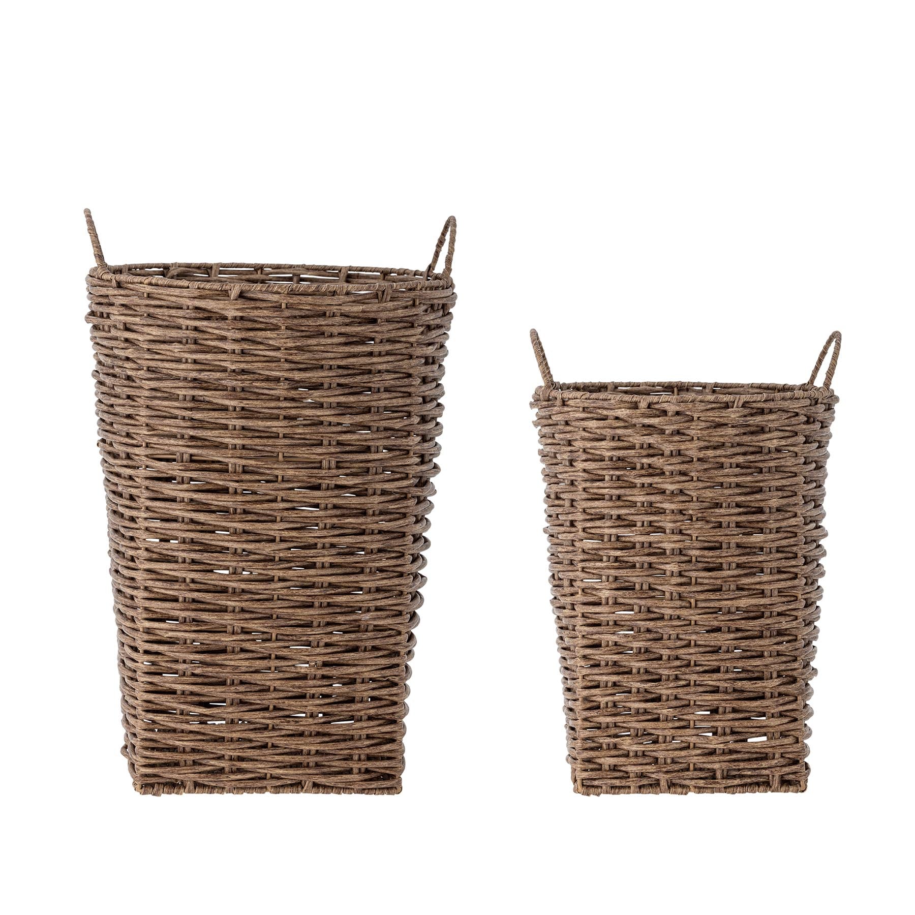 Cestina Korb, Braun, Polyrattan in Brown präsentiert im Onlineshop von KAQTU Design AG. Aufbewahrungskorb ist von Bloomingville