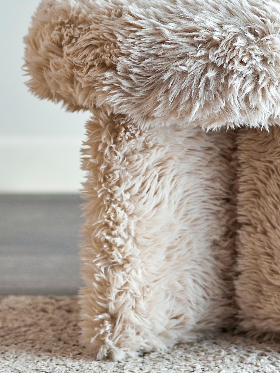 Frikka Pouf, Natur, Polyester in Nature präsentiert im Onlineshop von KAQTU Design AG. Pouf ist von Bloomingville