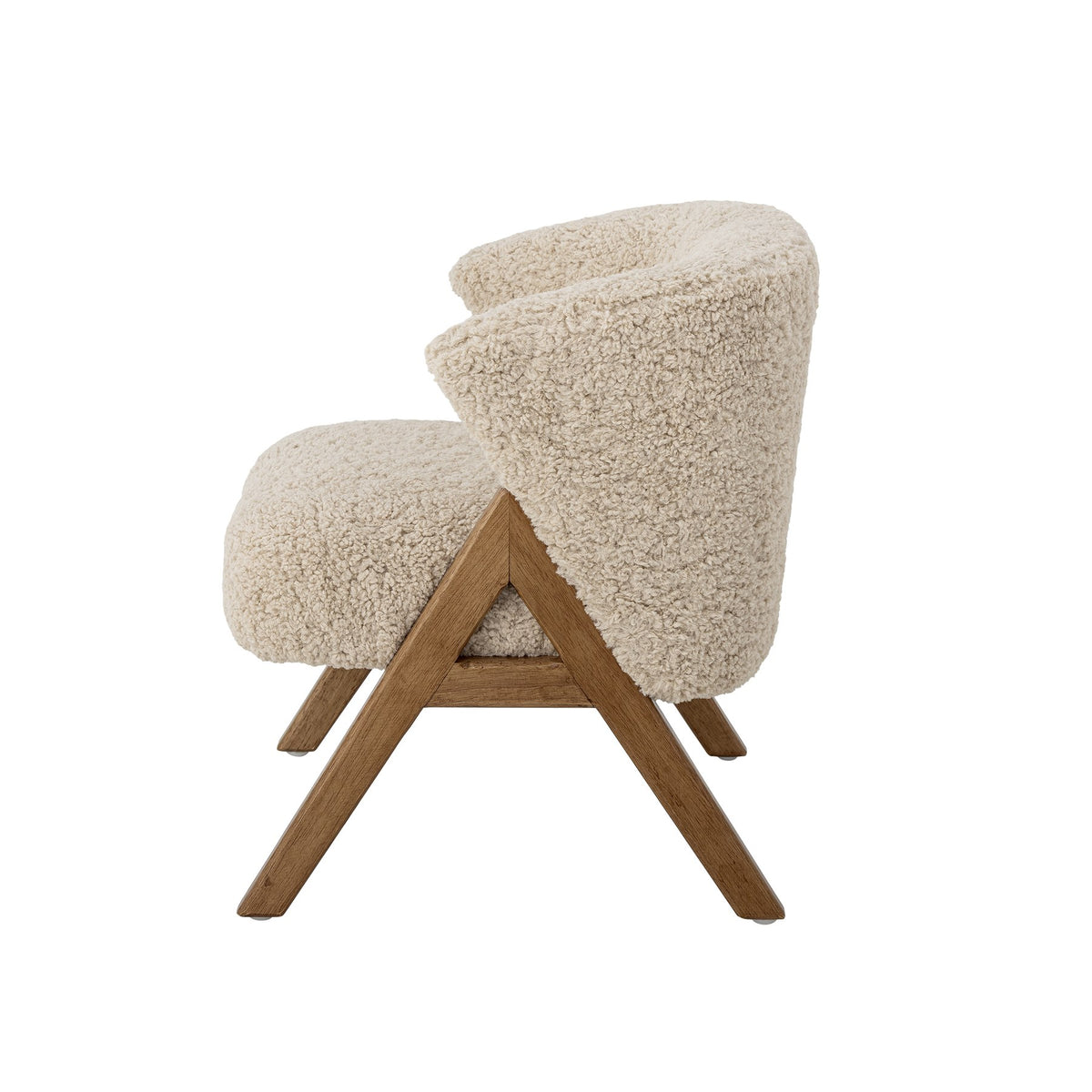 Camino Loungesessel von Bloomingville Mini in Natur, runde Form mit Teddy-Fleece-Bezug, Holzbeinen und Fusskappen.