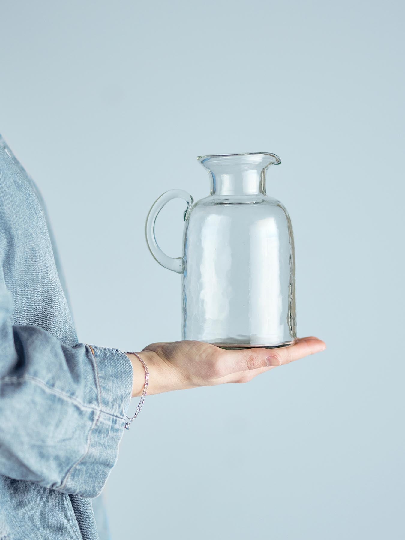 Asha Dekanter, Klar, Recyceltes Glas in Klar präsentiert im Onlineshop von KAQTU Design AG. Kanne ist von Bloomingville