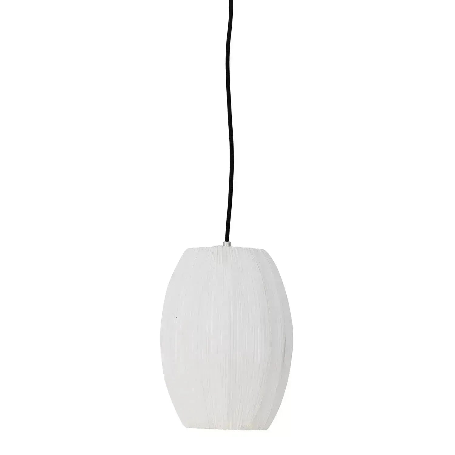 Pica Hängeleuchte, Weiß, Polyester in Weiß präsentiert im Onlineshop von KAQTU Design AG. Pendelleuchte ist von Bloomingville