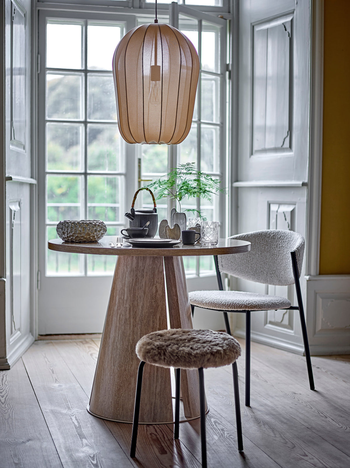 Naluna Hängeleuchte, Natur, Polyester in Nature präsentiert im Onlineshop von KAQTU Design AG. Pendelleuchte ist von Bloomingville
