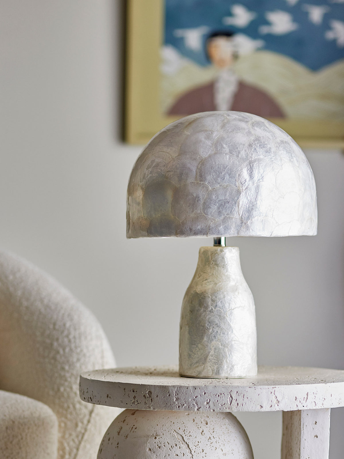 Adria Tischlampe, Natur, Mother of pearl in Nature präsentiert im Onlineshop von KAQTU Design AG. Tischleuchte ist von Bloomingville