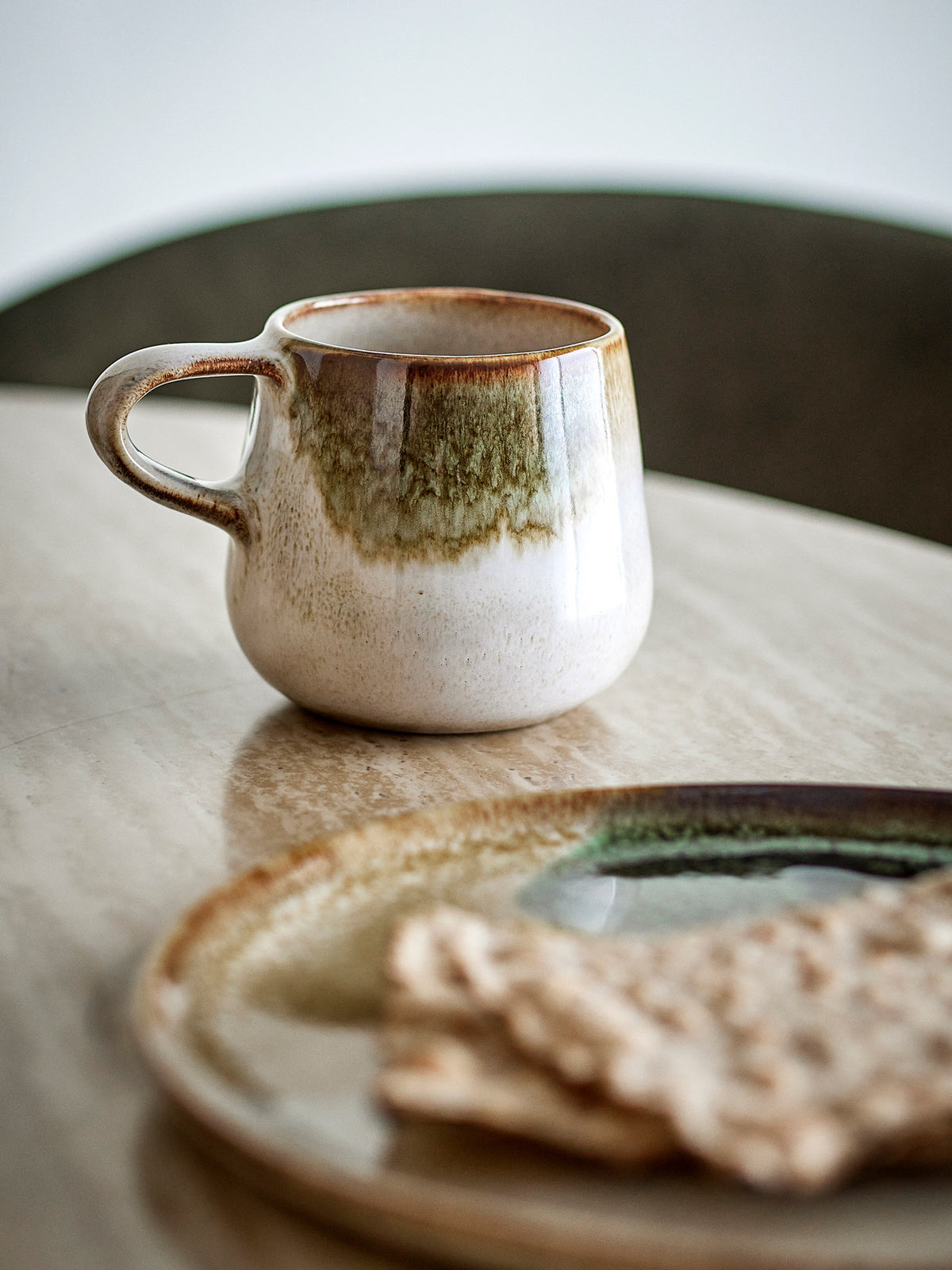 Jules Frühstück Set, Grün, Steingut in Green präsentiert im Onlineshop von KAQTU Design AG. Geschirr ist von Bloomingville