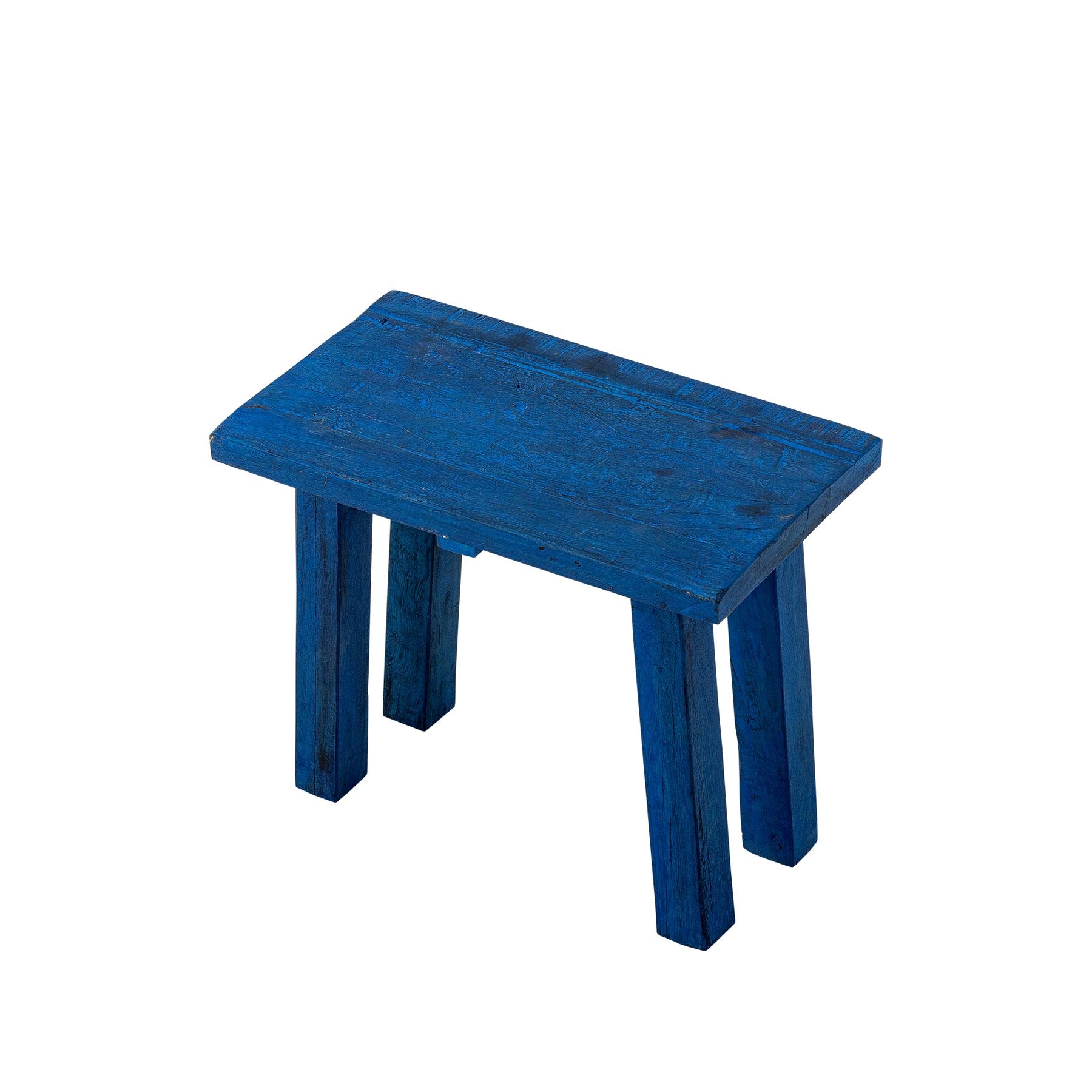 Porir Sockel, Blau, Recyceltes Holz in Blue präsentiert im Onlineshop von KAQTU Design AG. Kunstgegenstände ist von Creative Collection