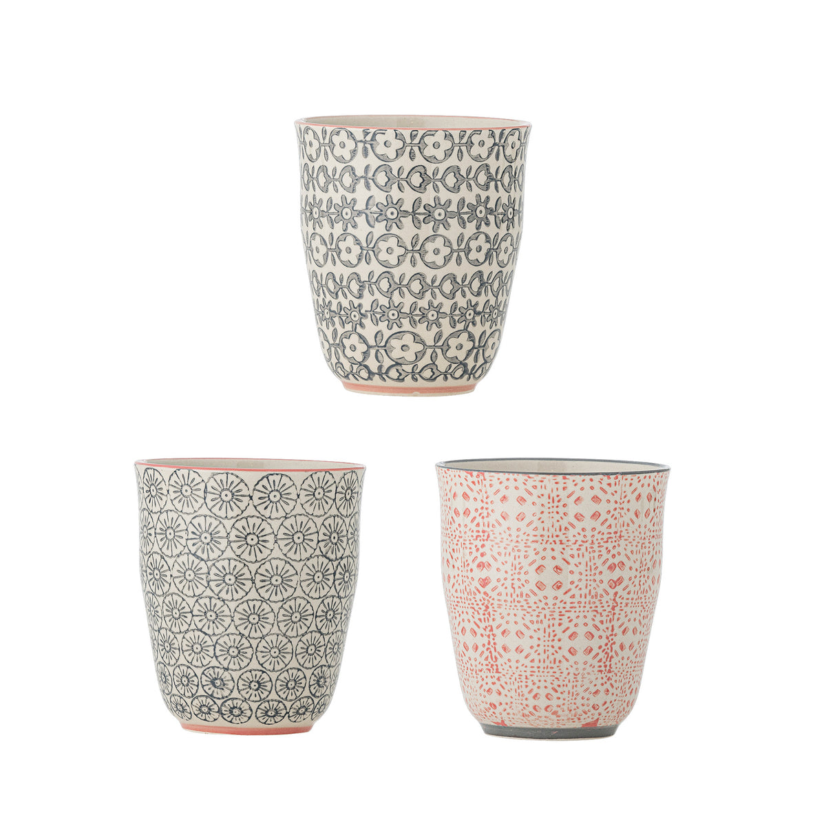 Cécile Tasse, Bunt, Steingut in Multi präsentiert im Onlineshop von KAQTU Design AG. Tasse ist von Bloomingville