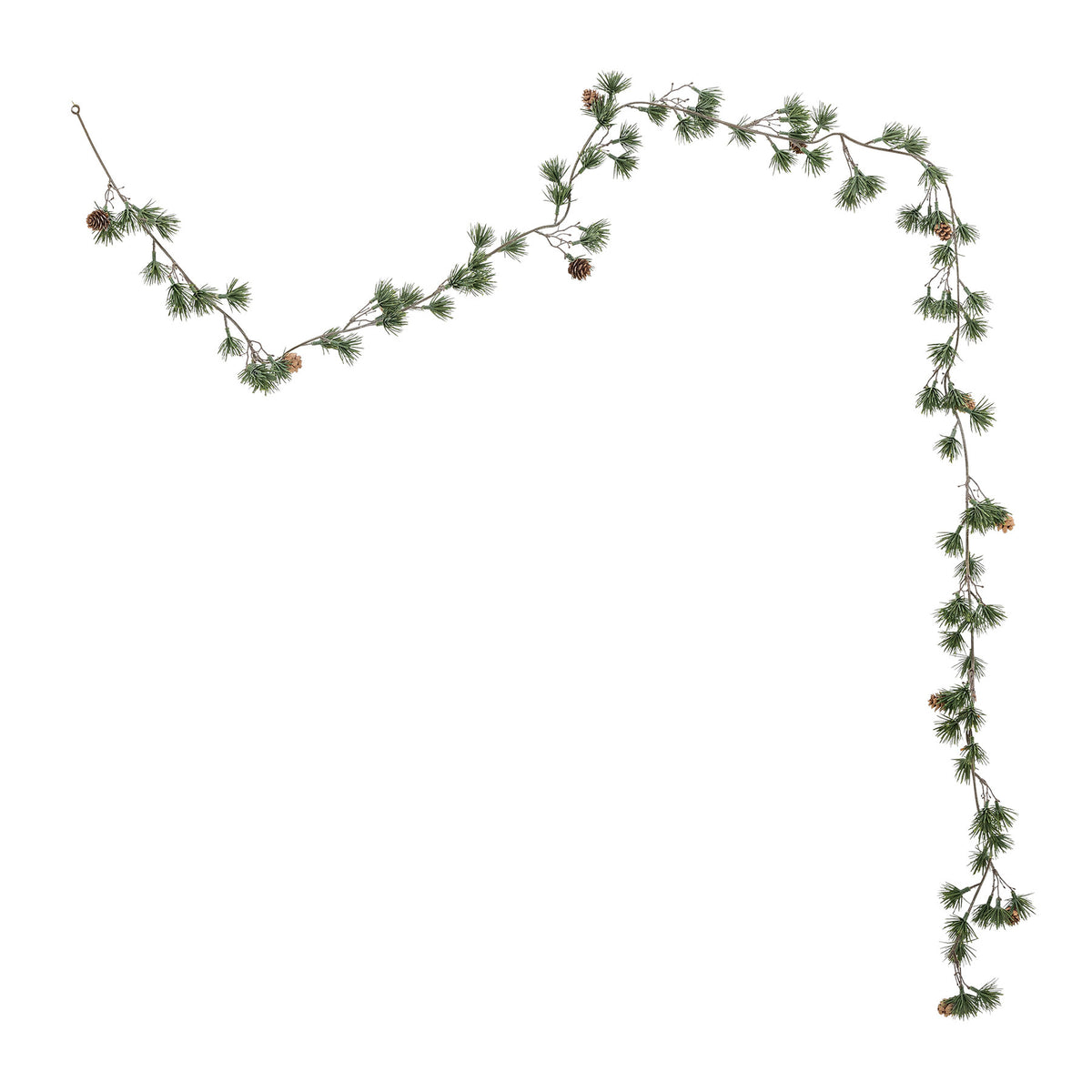 Grüne Cedar Girlande von Bloomingville aus Polyethylen mit künstlichen Nadeln und kleinen Zapfen, in zwei Breiten erhältlich, zum Dekorieren.