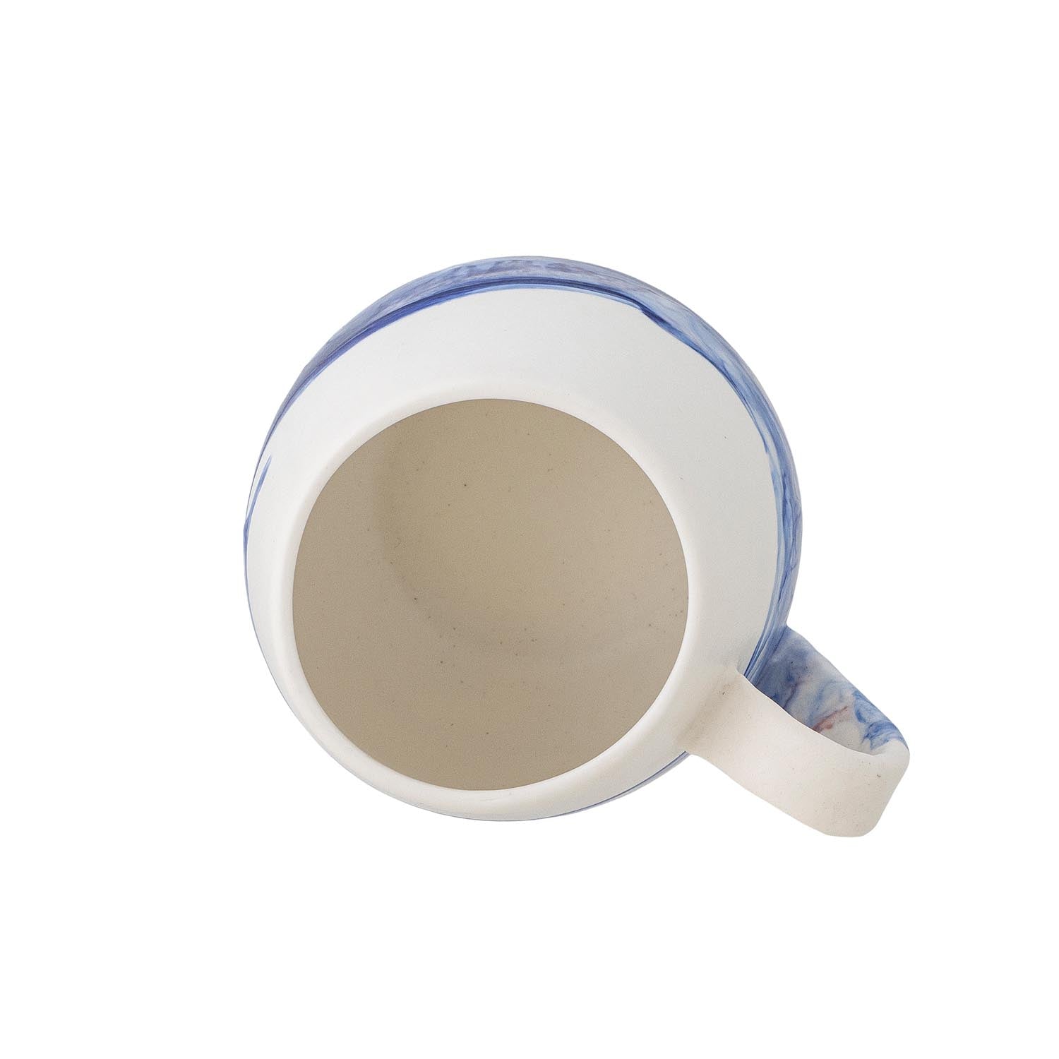 Erleben Sie die Lyre Tasse von Bloomingville – ein handgefertigtes Steingut-Unikat in lebendigen Blautönen, ideal für jeden Anlass.