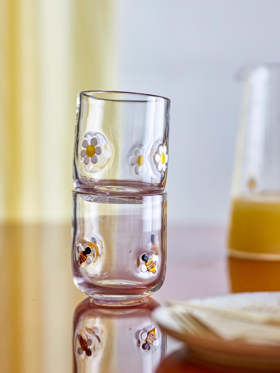 Buzz Trinkglas, Klar, Glas in Clear präsentiert im Onlineshop von KAQTU Design AG. Glas ist von Bloomingville