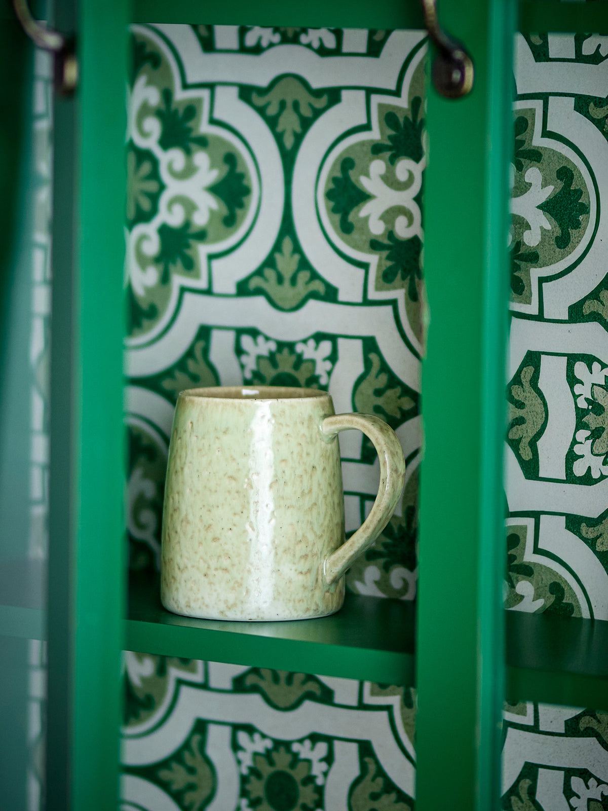 Winnie Becher, Bunt, Steingut in Multi präsentiert im Onlineshop von KAQTU Design AG. Tasse ist von Creative Collection