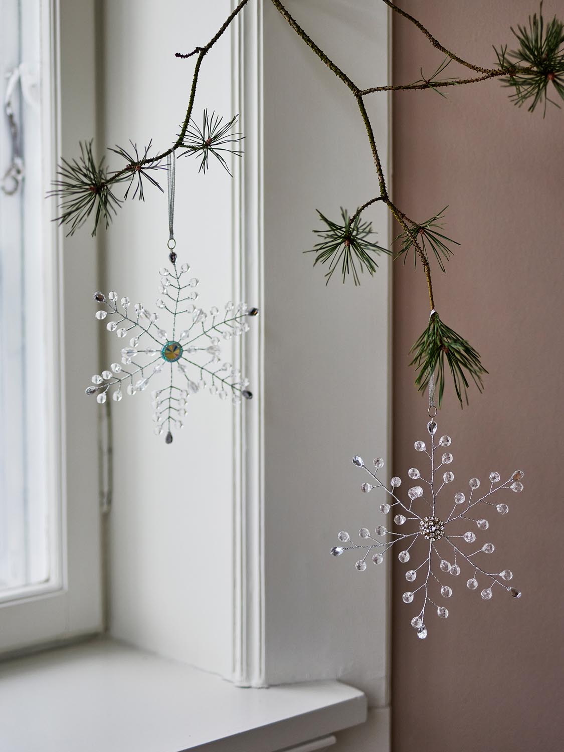 Miku Ornament, Klar, Kunststoff in Clear präsentiert im Onlineshop von KAQTU Design AG. Ornament ist von Bloomingville