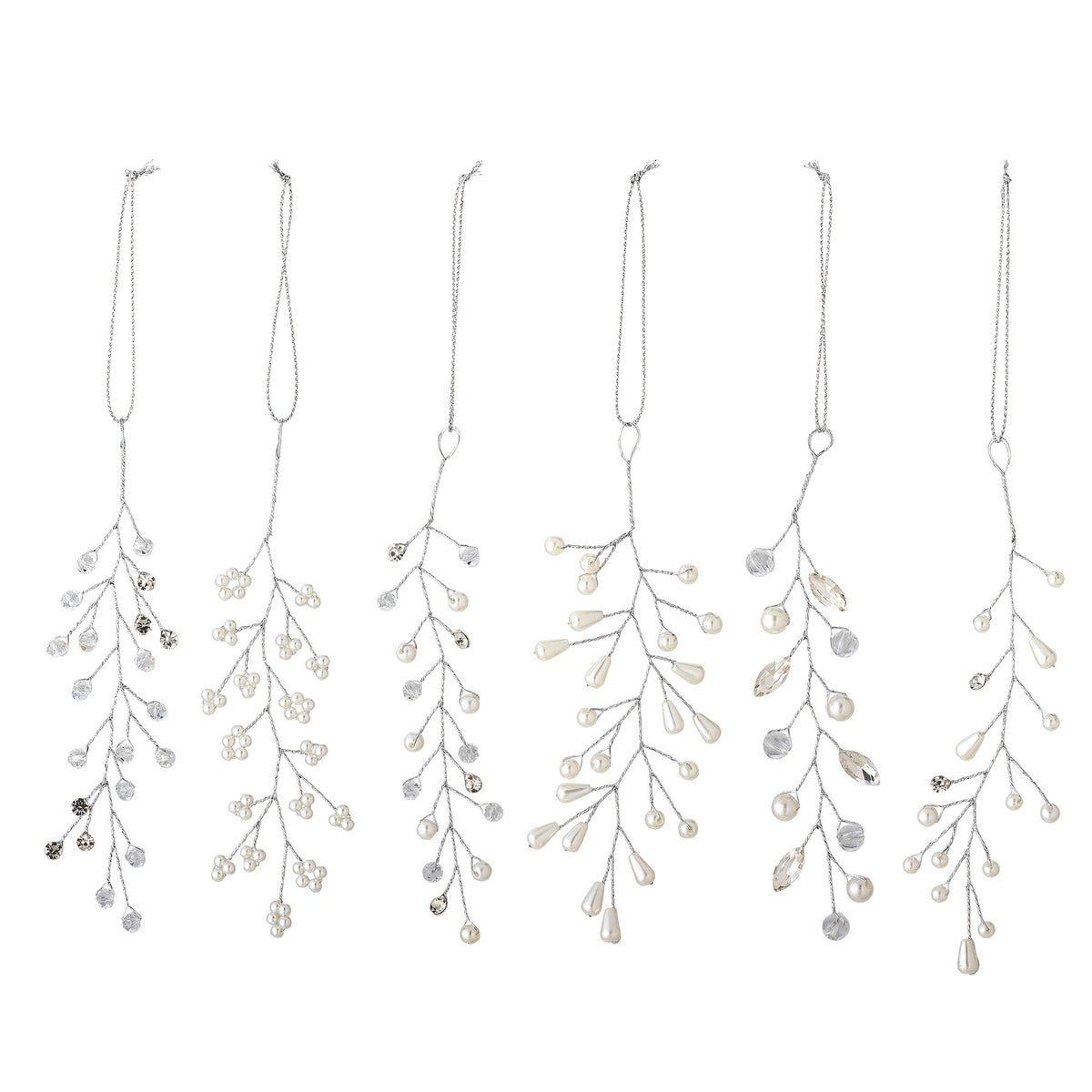 Ikata Ornament, Klar, Kunststoff in Clear präsentiert im Onlineshop von KAQTU Design AG. Ornament ist von Bloomingville