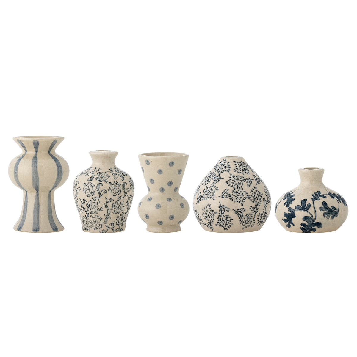 Quinto Vase, Blau, Steingut in Blue präsentiert im Onlineshop von KAQTU Design AG. Vase ist von Bloomingville