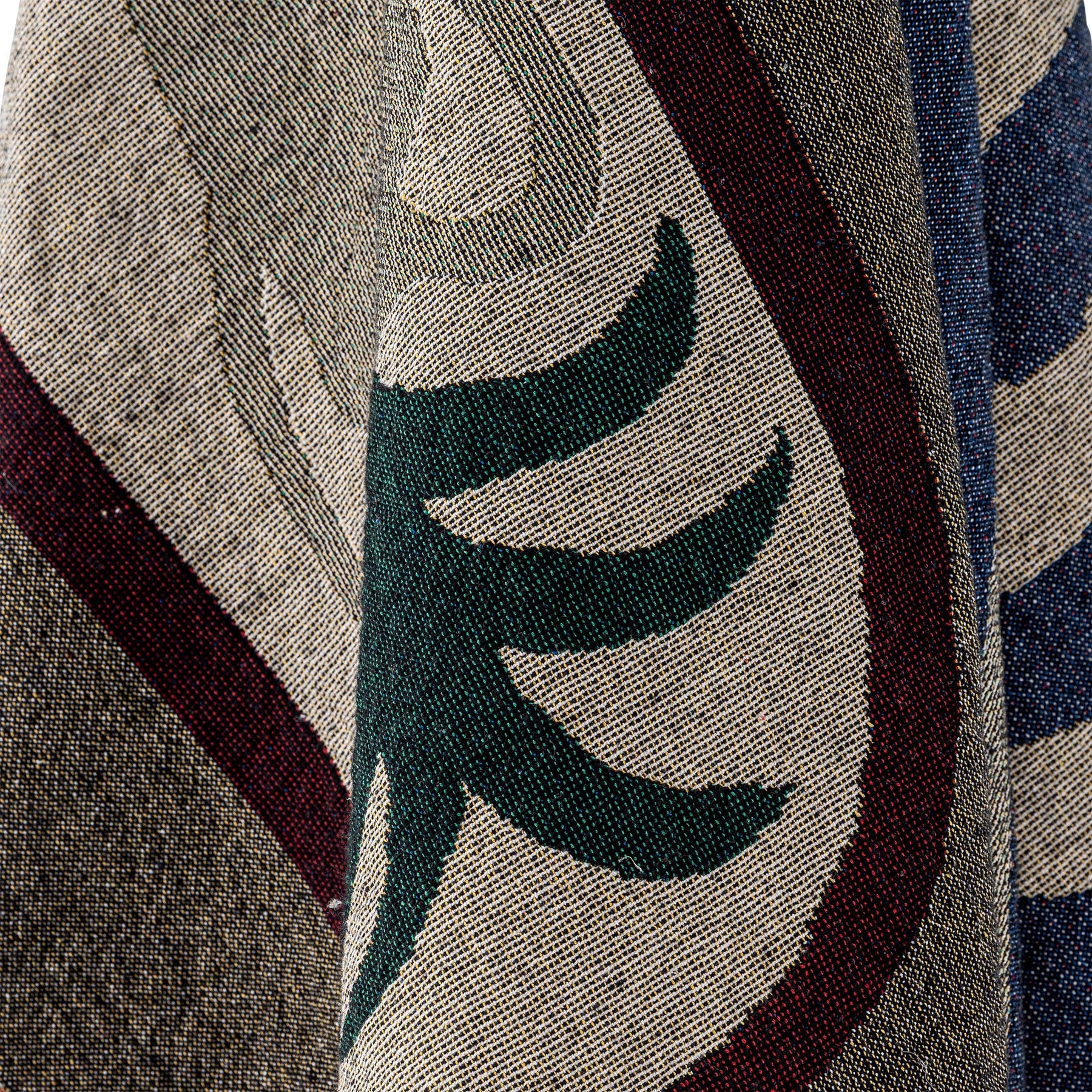 Vinay Decke, Bunt, Recycelte Baumwolle in Multi präsentiert im Onlineshop von KAQTU Design AG. Bettüberwurf ist von Creative Collection