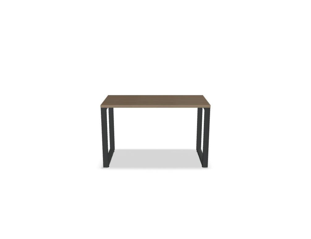 Ogi Q BOQ12 - Schreibtisch in Honigeiche präsentiert im Onlineshop von KAQTU Design AG. Schreibtisch ist von Mdd