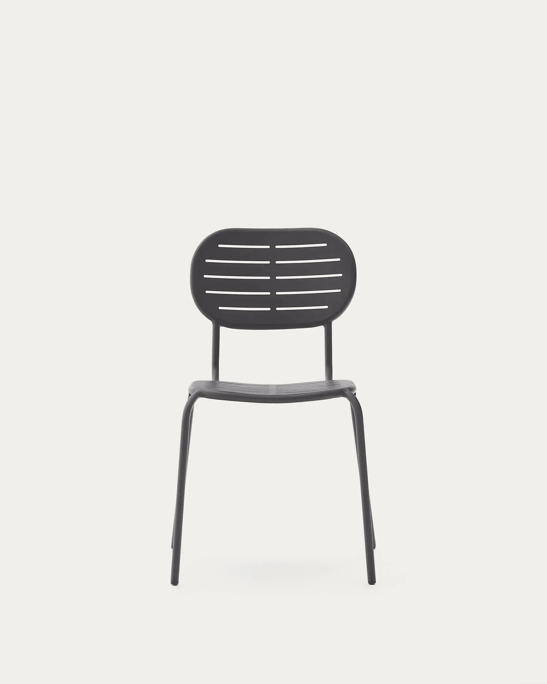 Moderner, stapelbarer Outdoor-Stuhl Brai aus robustem, verzinktem Stahl in elegantem Dunkelgrau, ideal für den Außenbereich.