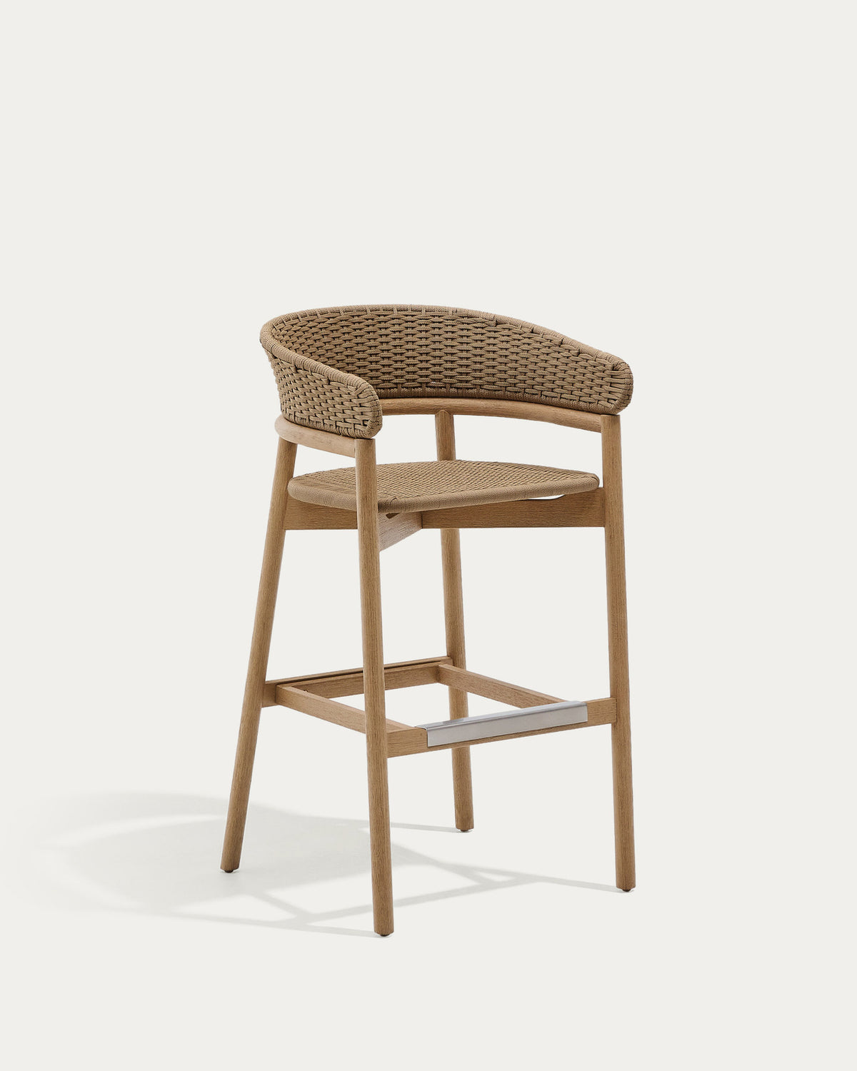 Hocker Arinella aus massivem Akazienholz mit Finish in natürlichem Farbton und beige Seil 75 cm FSC 100% in Natur, Braun, Beige präsentiert im Onlineshop von KAQTU Design AG. Hocker Outdoor ist von Kave Home