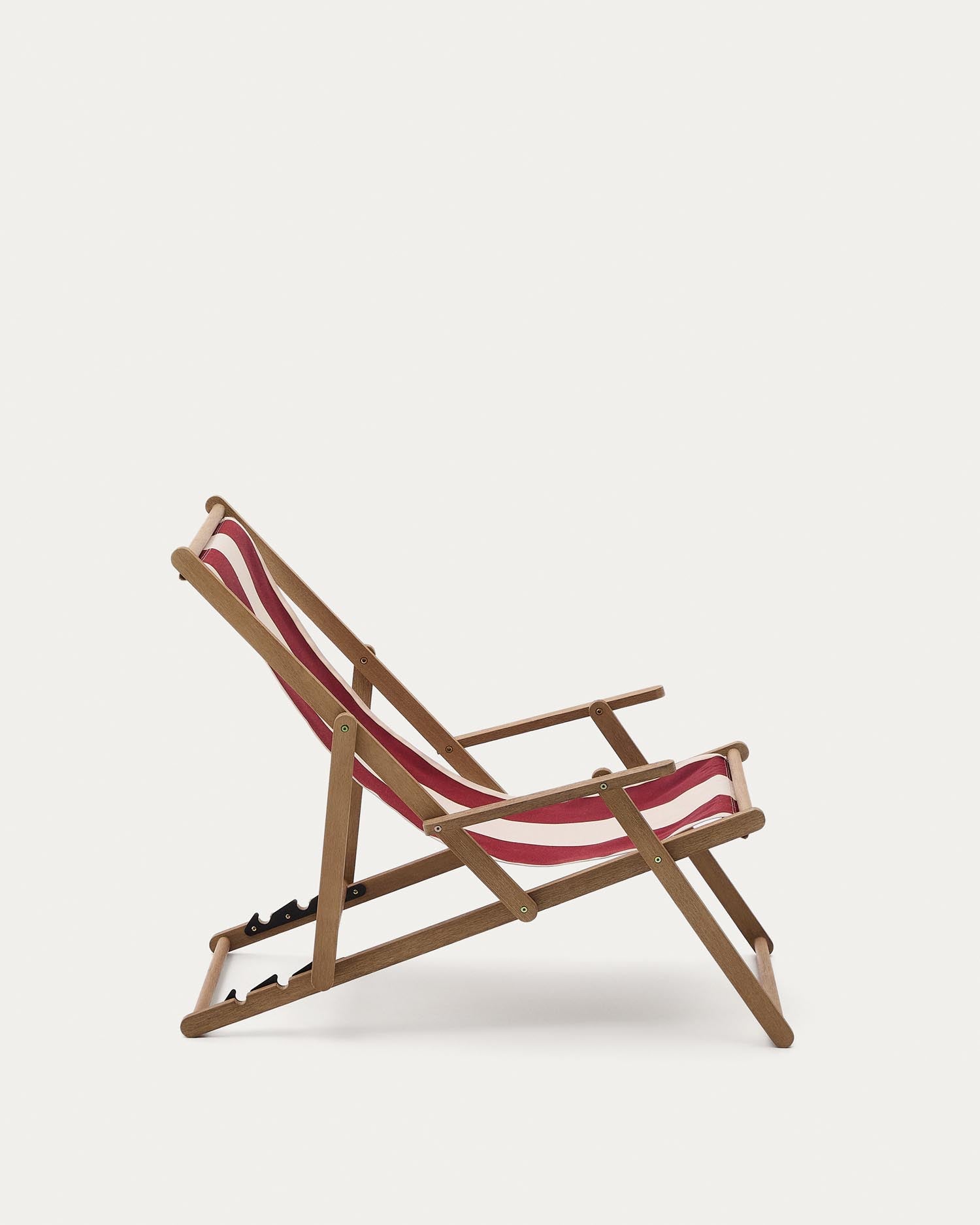 Weinrot-beige gestreifter klappbarer Outdoor-Liegestuhl Vilara aus massivem Akazienholz, FSC 100% in  präsentiert im Onlineshop von KAQTU Design AG. Liegestuhl ist von Kave Home