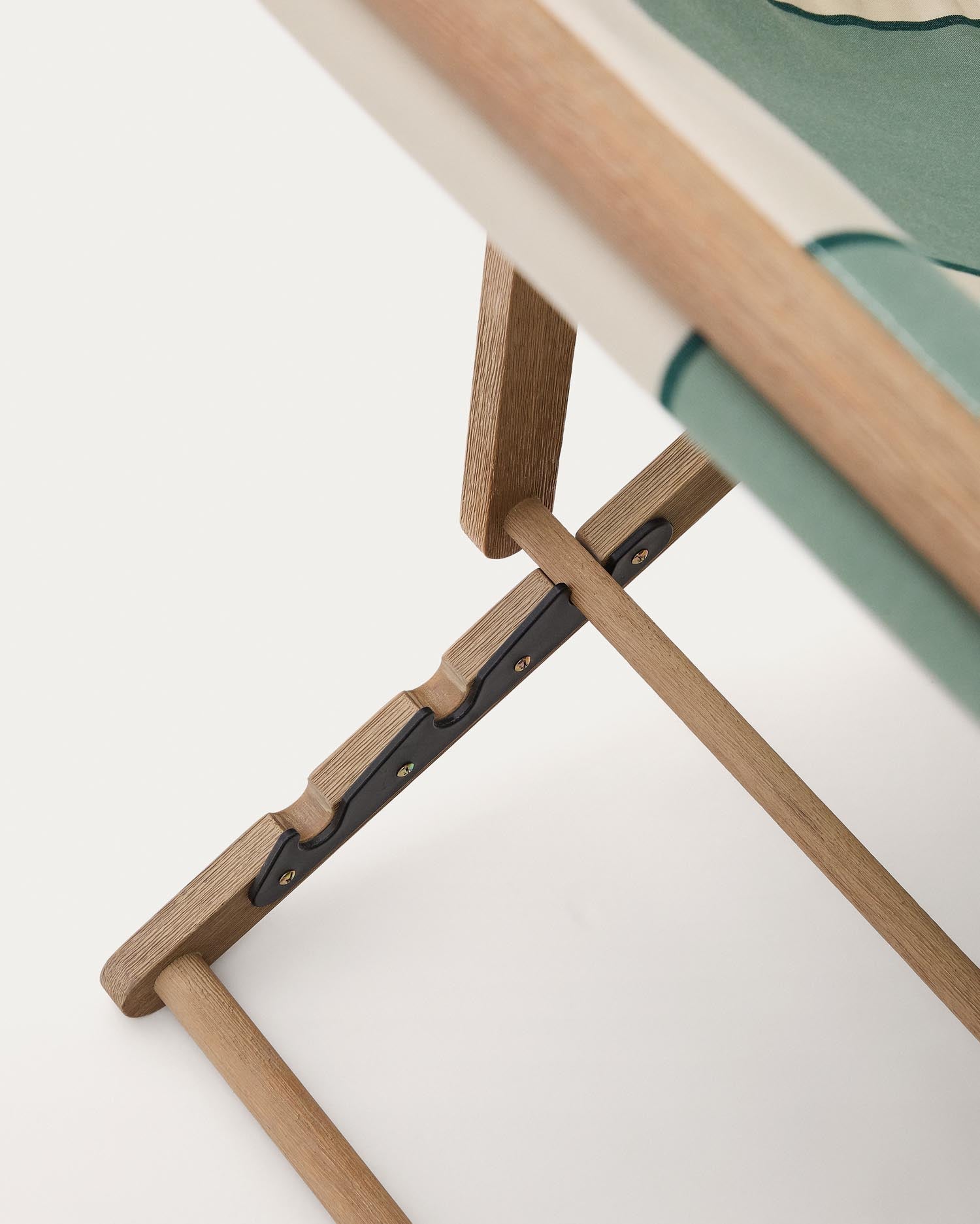 Grün-beige gestreifter klappbarer Outdoor-Liegestuhl Vilara aus massivem Akazienholz, FSC 100% in Grün präsentiert im Onlineshop von KAQTU Design AG. Liegestuhl ist von Kave Home