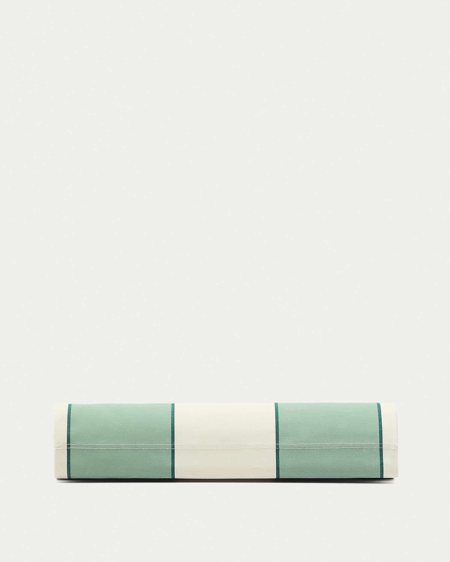 Grün-beige gestreifter klappbarer Outdoor-Liegestuhl Vilara aus massivem Akazienholz, FSC 100% in Grün präsentiert im Onlineshop von KAQTU Design AG. Liegestuhl ist von Kave Home