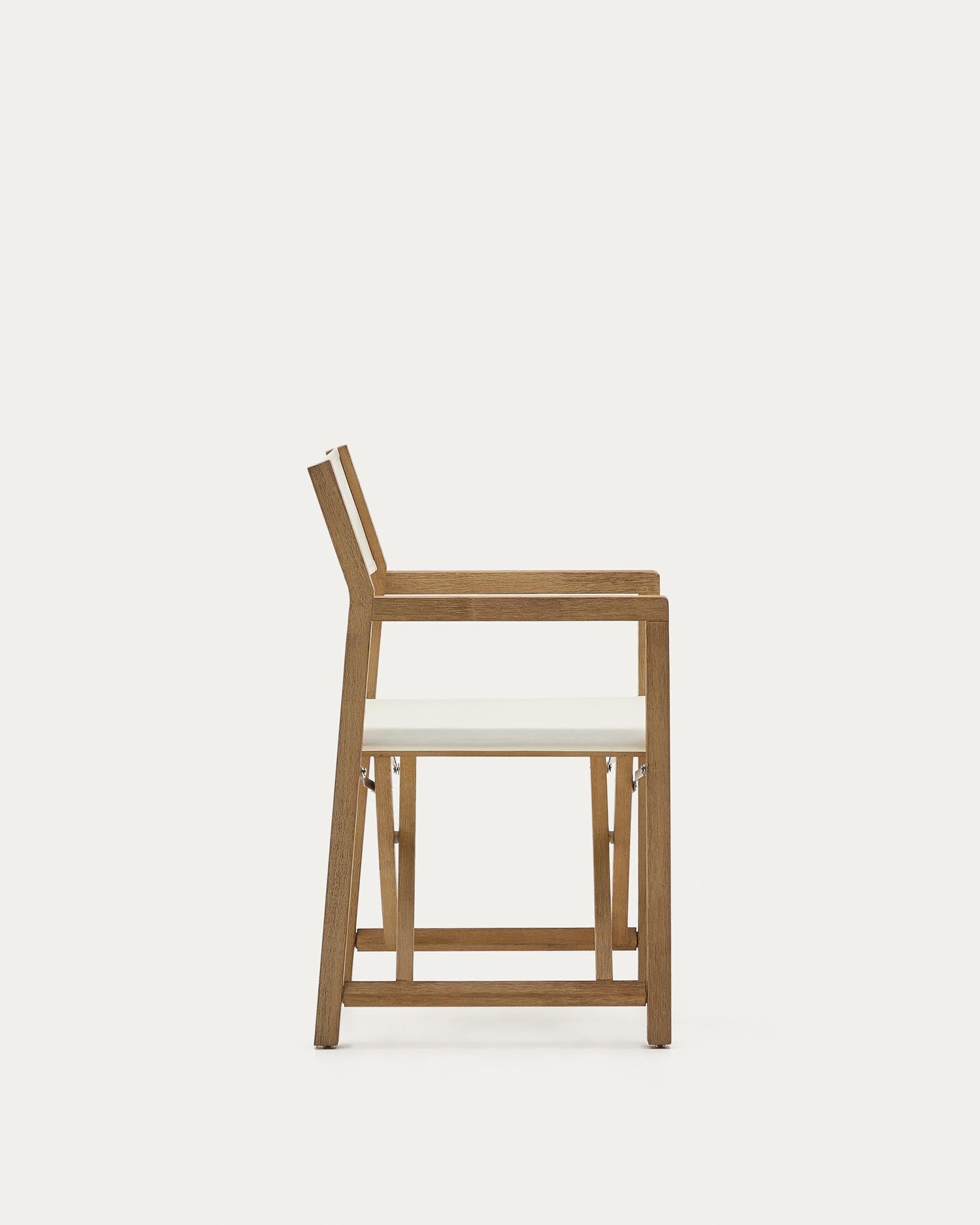 Outdoor-Klappstuhl Vilara in Weiß aus massivem Akazienholz FSC 100% in Weiss präsentiert im Onlineshop von KAQTU Design AG. Gartenstuhl ist von Kave Home