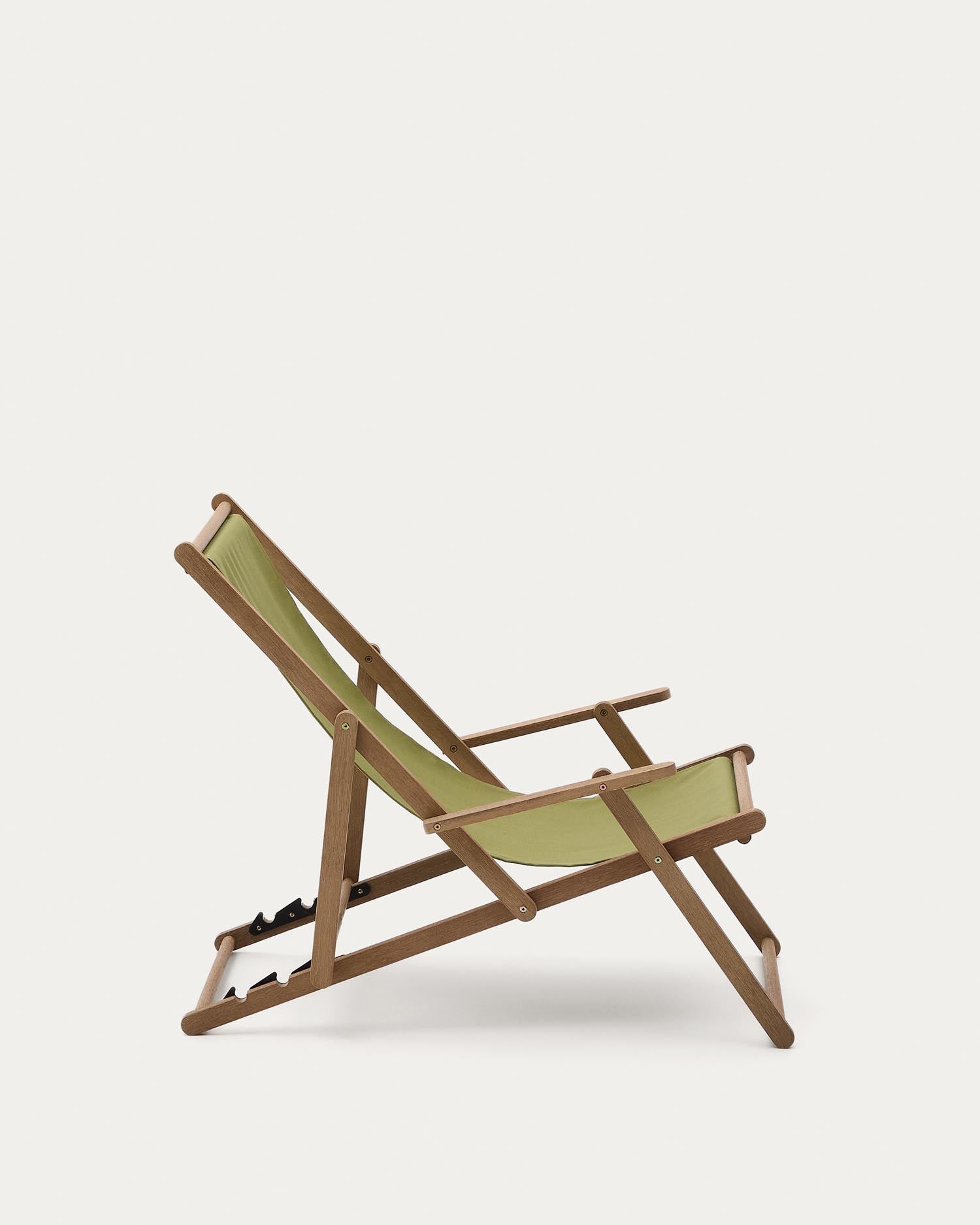 Klappbarer Outdoor-Liegestuhl Vilara in Grün aus massivem Akazienholz FSC 100% in Grün präsentiert im Onlineshop von KAQTU Design AG. Liegestuhl ist von Kave Home