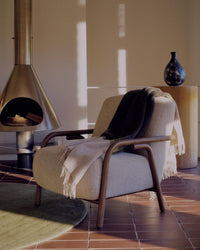 Sylo armchair made of beige chenille and solid ash wood with walnut finish, FSC 100 %