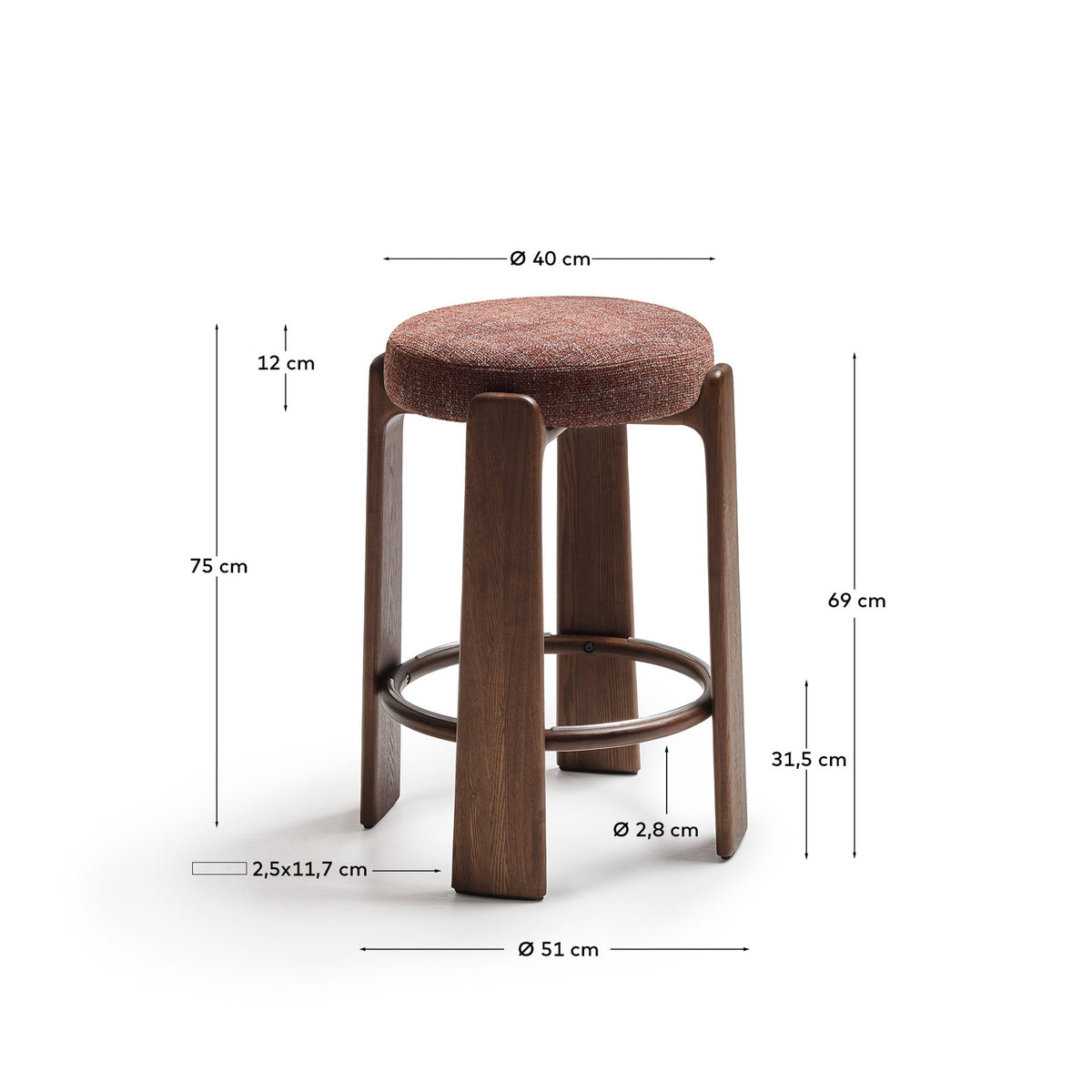 Hocker Granite aus brauner Chenille und massivem Eschenholz mit nussbaumfarbenem Finish, FSC 100%, 75 cm in Braun, Dunkelbraun präsentiert im Onlineshop von KAQTU Design AG. Barstuhl ist von Kave Home