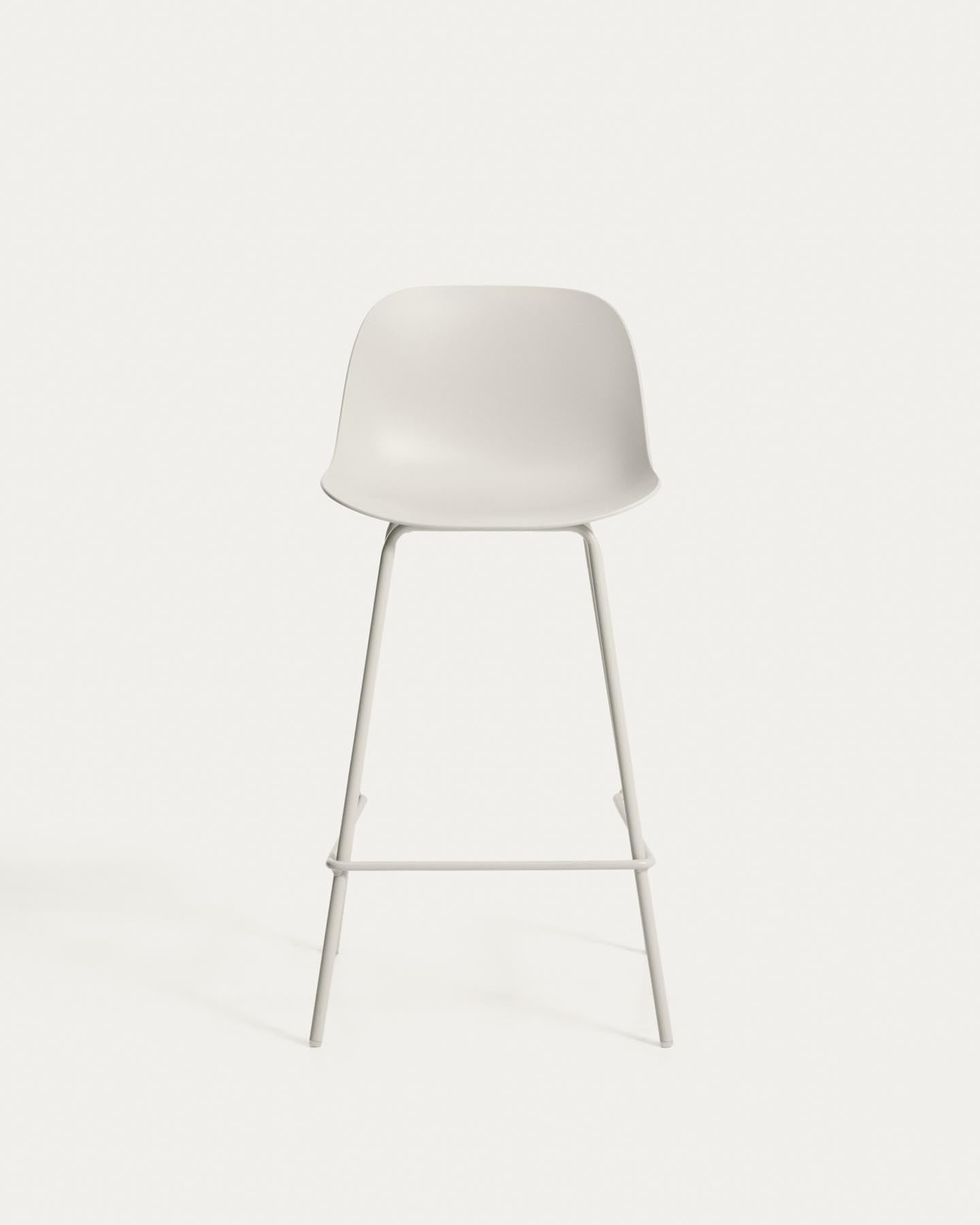Beiger Hocker Altea mit Stahlbeinen mit beigem Finish, 65 cm in Beige präsentiert im Onlineshop von KAQTU Design AG. Barhocker ist von Kave Home