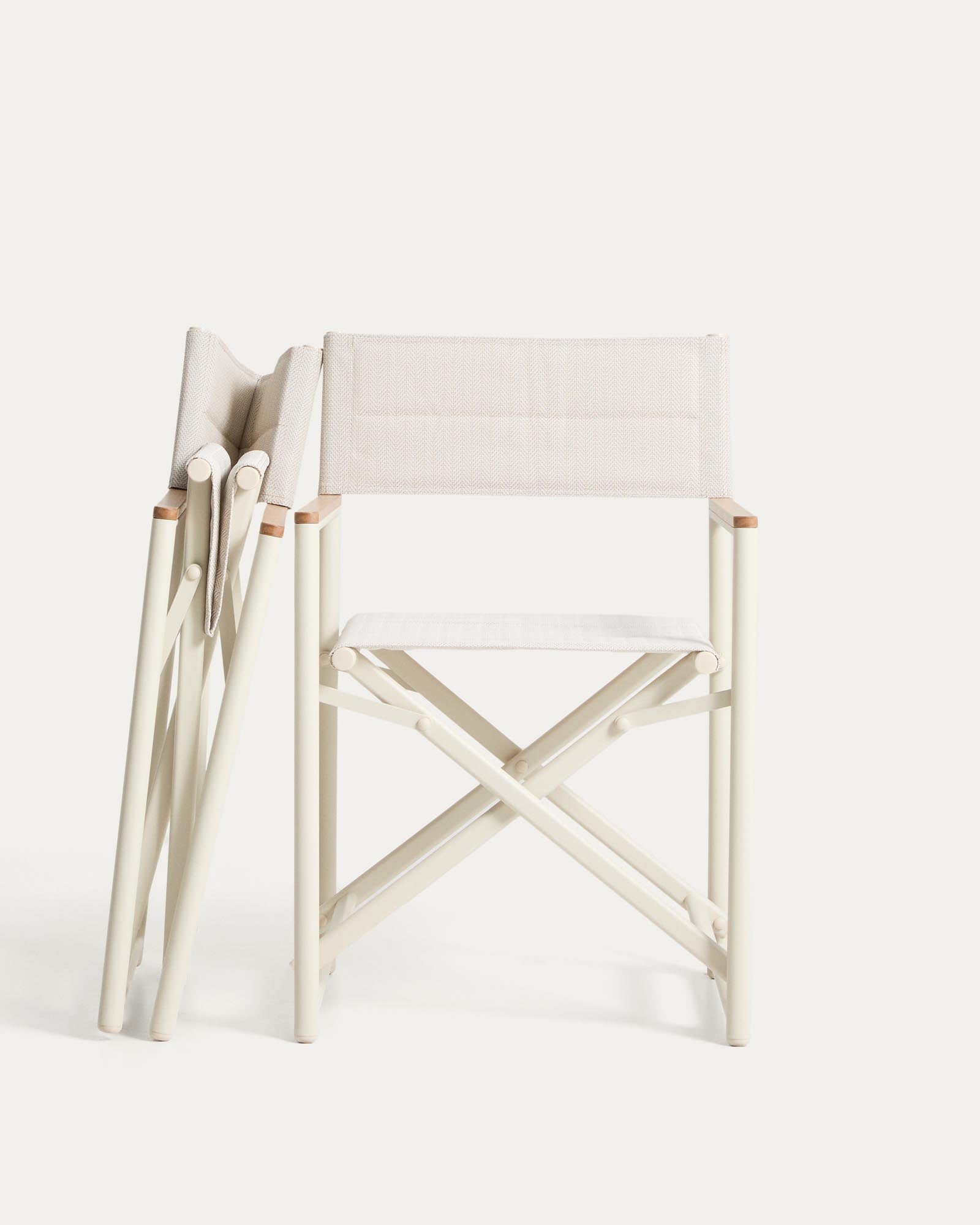 Eleganter Klappstuhl Tisno in edlem Ecru, aus langlebigem Aluminium und Texteline, ideal für entspannte Stunden im Freien.