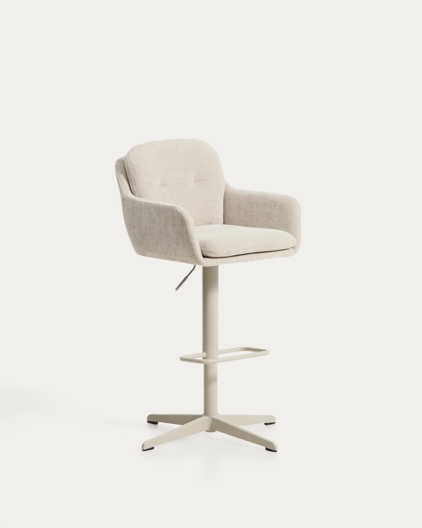 Drehhocker Lexa mit beiger Chenille und Stahlbeinen mit beigem Finish in Beige präsentiert im Onlineshop von KAQTU Design AG. Barhocker ist von Kave Home