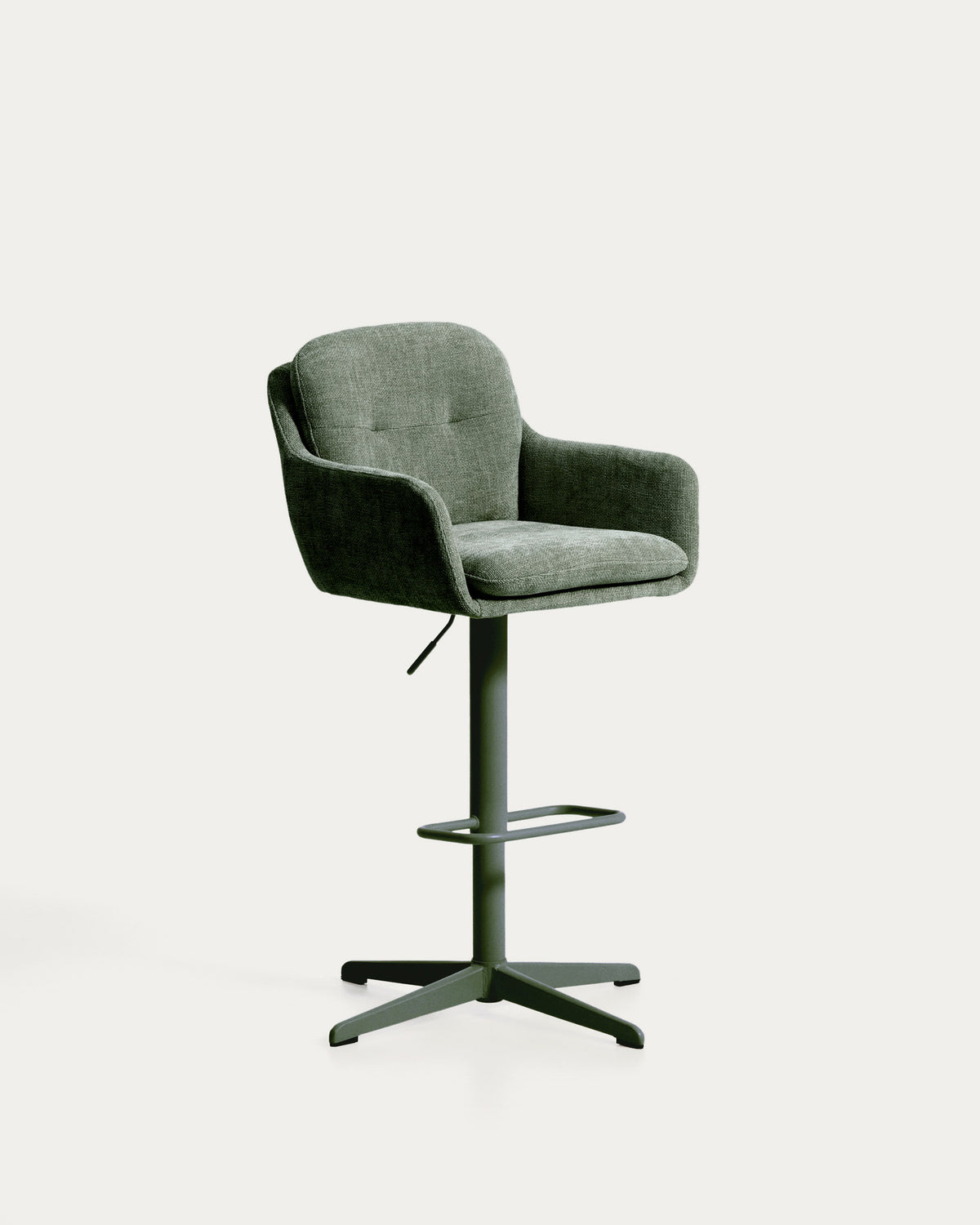 Drehhocker Lexa mit grüner Chenille und Stahlbeinen mit grünem Finish in Grün präsentiert im Onlineshop von KAQTU Design AG. Barhocker ist von Kave Home