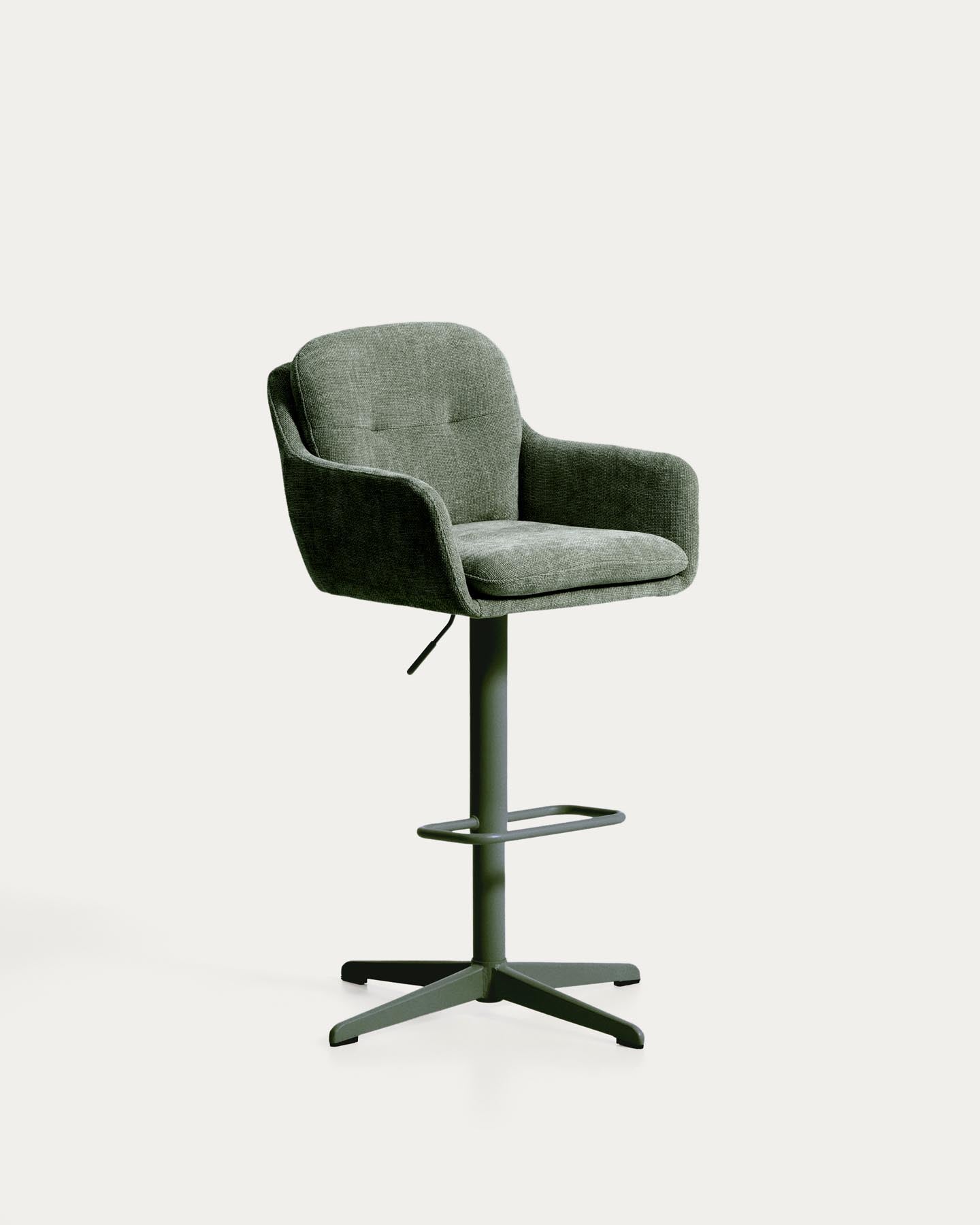 Drehhocker Lexa mit grüner Chenille und Stahlbeinen mit grünem Finish in Grün präsentiert im Onlineshop von KAQTU Design AG. Barhocker ist von Kave Home