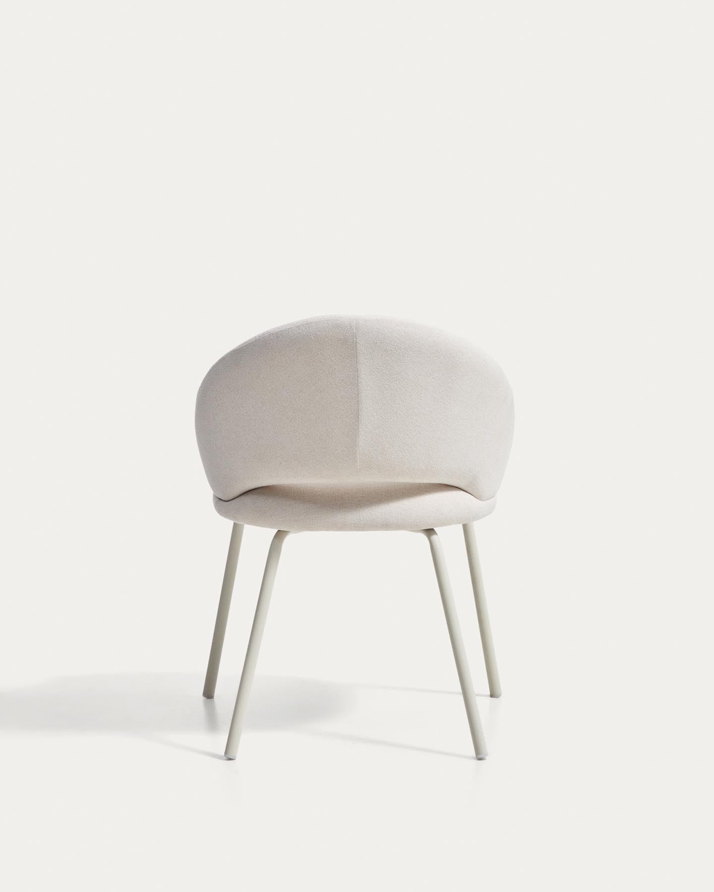 Stuhl Bonali mit beiger Chenille und beigen Metallbeinen, FSC Mix Credit in Beige präsentiert im Onlineshop von KAQTU Design AG. Stuhl ist von Kave Home