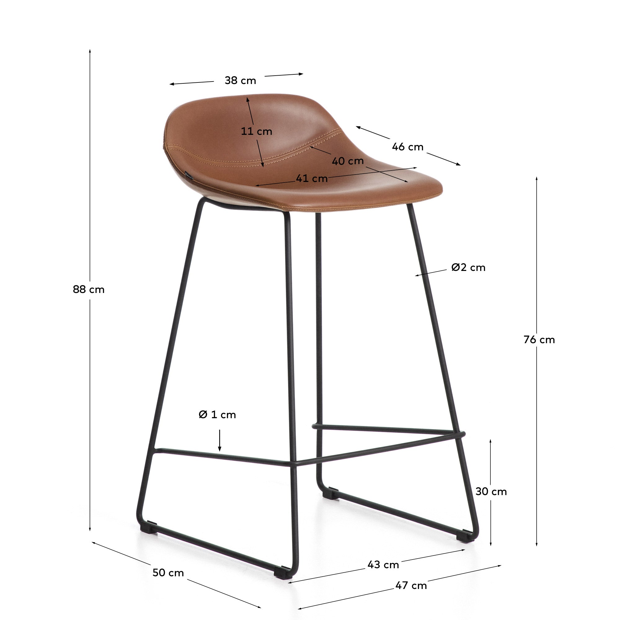 Hocker Zahara mit braunem Polyurethan und Stahlbeinen mit schwarzem Finish, 76 cm, FSC 100 % in Braun präsentiert im Onlineshop von KAQTU Design AG. Barhocker ist von Kave Home
