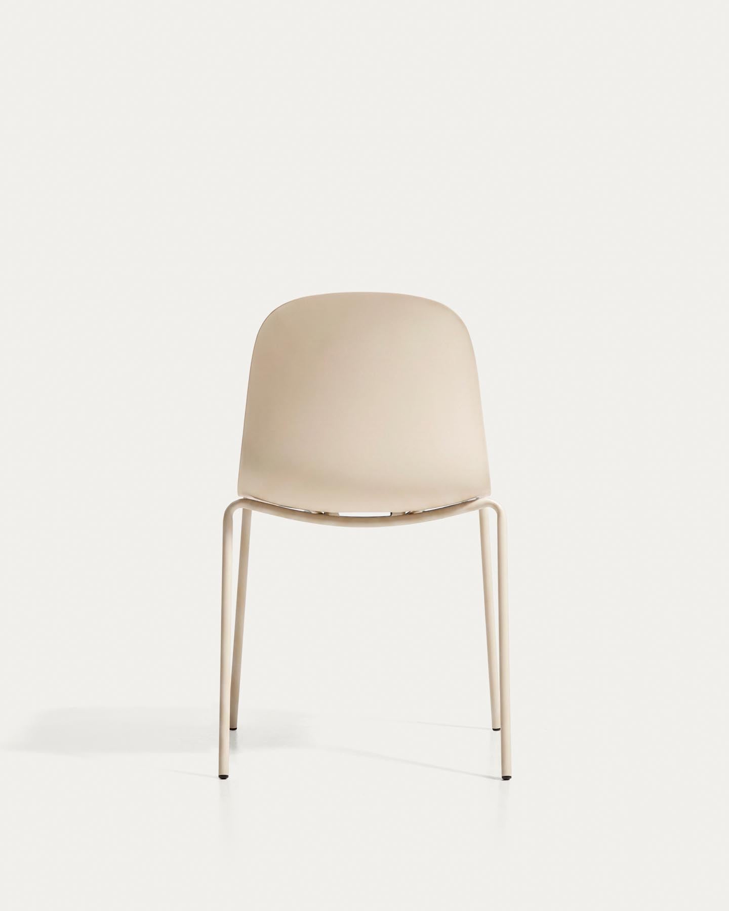 Stuhl Debari mit Chenille-Kissen und Stahlbeinen mit beigem Finish in Beige präsentiert im Onlineshop von KAQTU Design AG. Stuhl ist von Kave Home