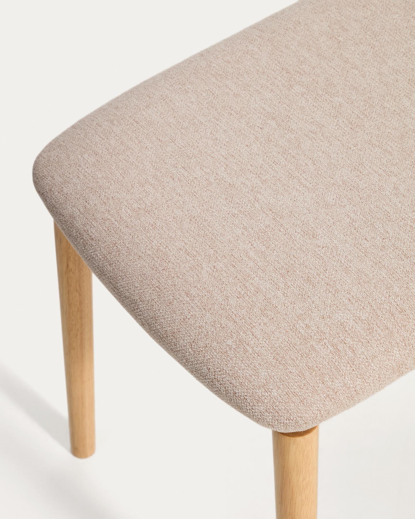 Bank Evera aus Eichenfurnier mit naturfarbenem Finish und beiger Chenille, 122 cm in Beige präsentiert im Onlineshop von KAQTU Design AG. Sitzbank ist von Kave Home