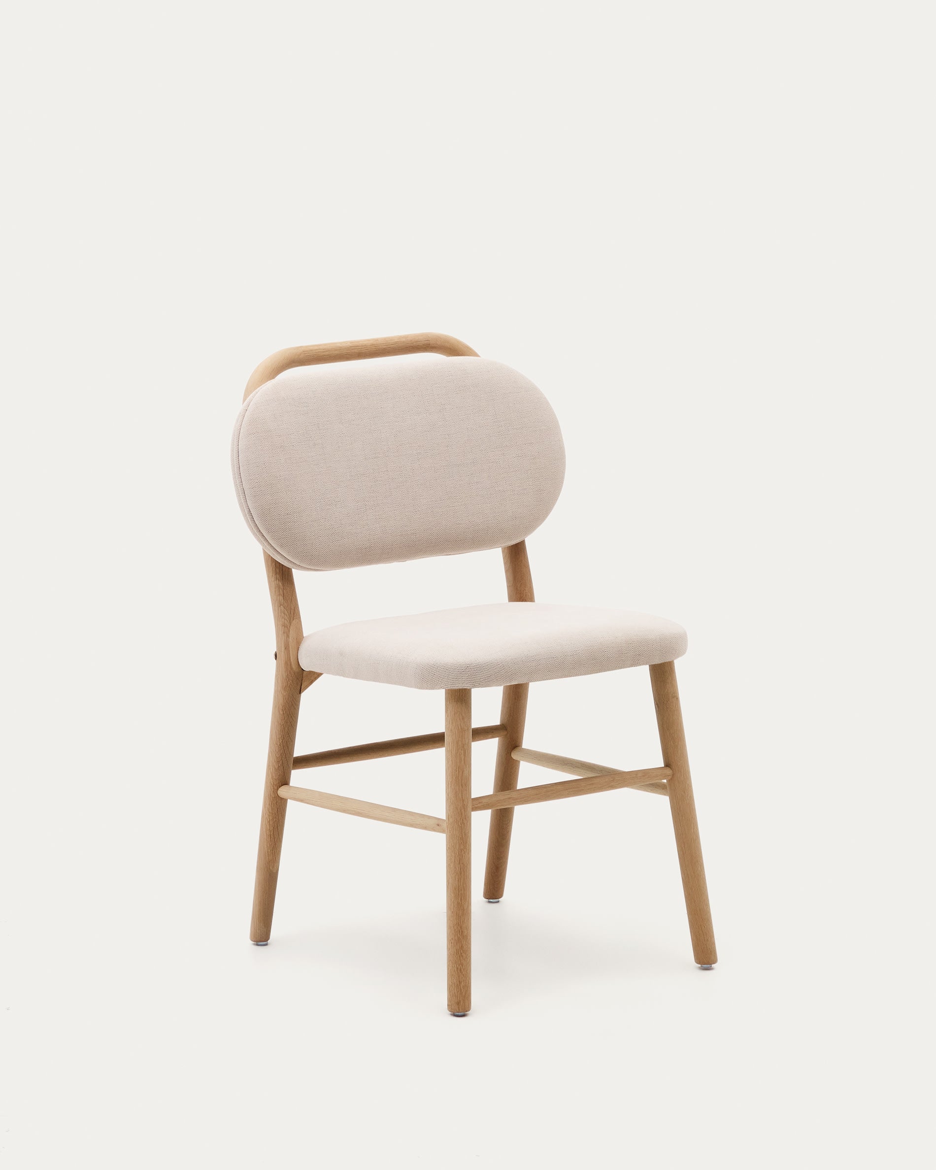 3D-Modell: Helda Stuhl, beiges Chenille, Eichenholz, FSC-zertifiziert, elegant, umweltfreundlich, AR-kompatibel.