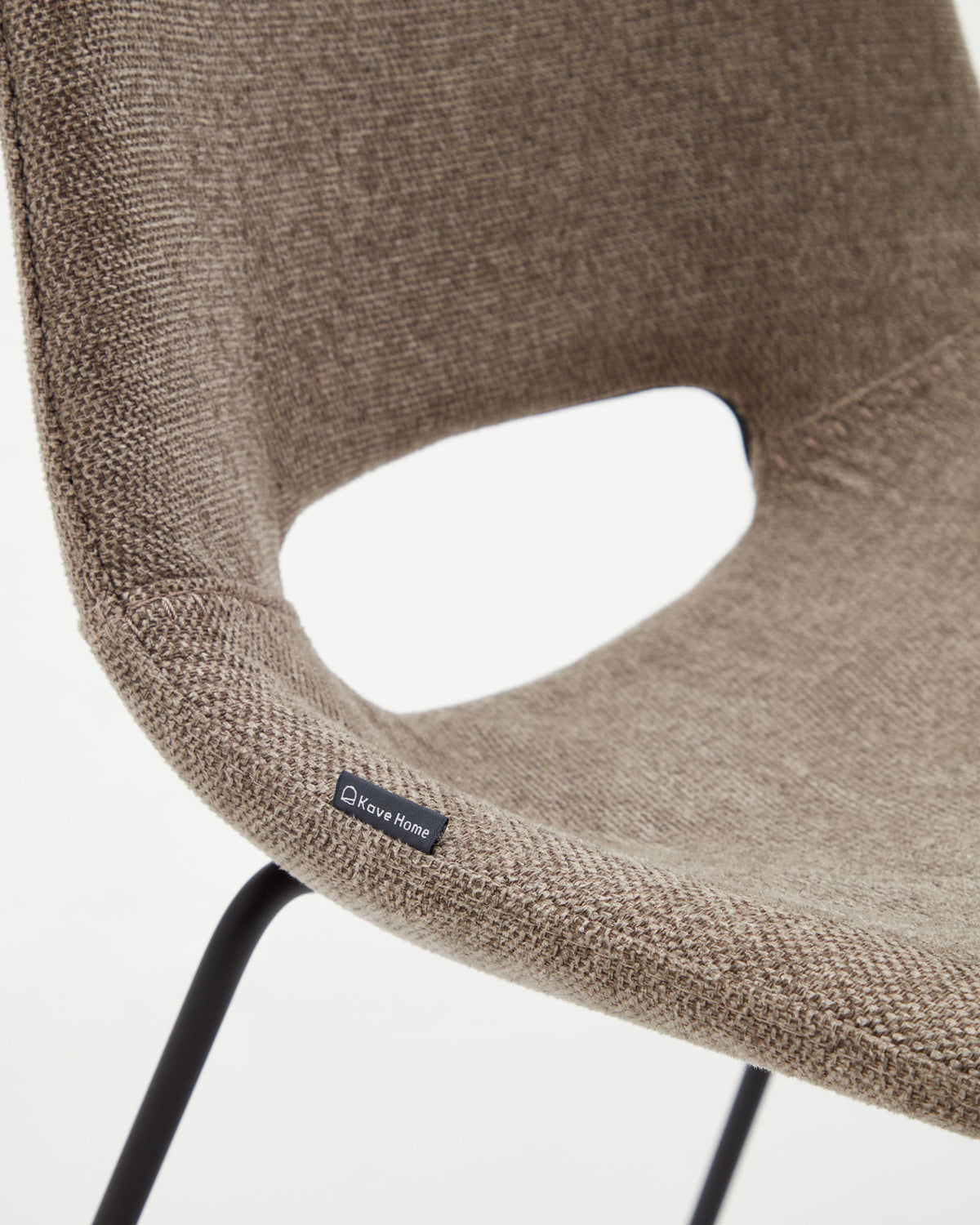 Zahara Stuhl braun und Stahl mit schwarzem Finish FSC 100% in Braun präsentiert im Onlineshop von KAQTU Design AG. Stuhl ist von Kave Home