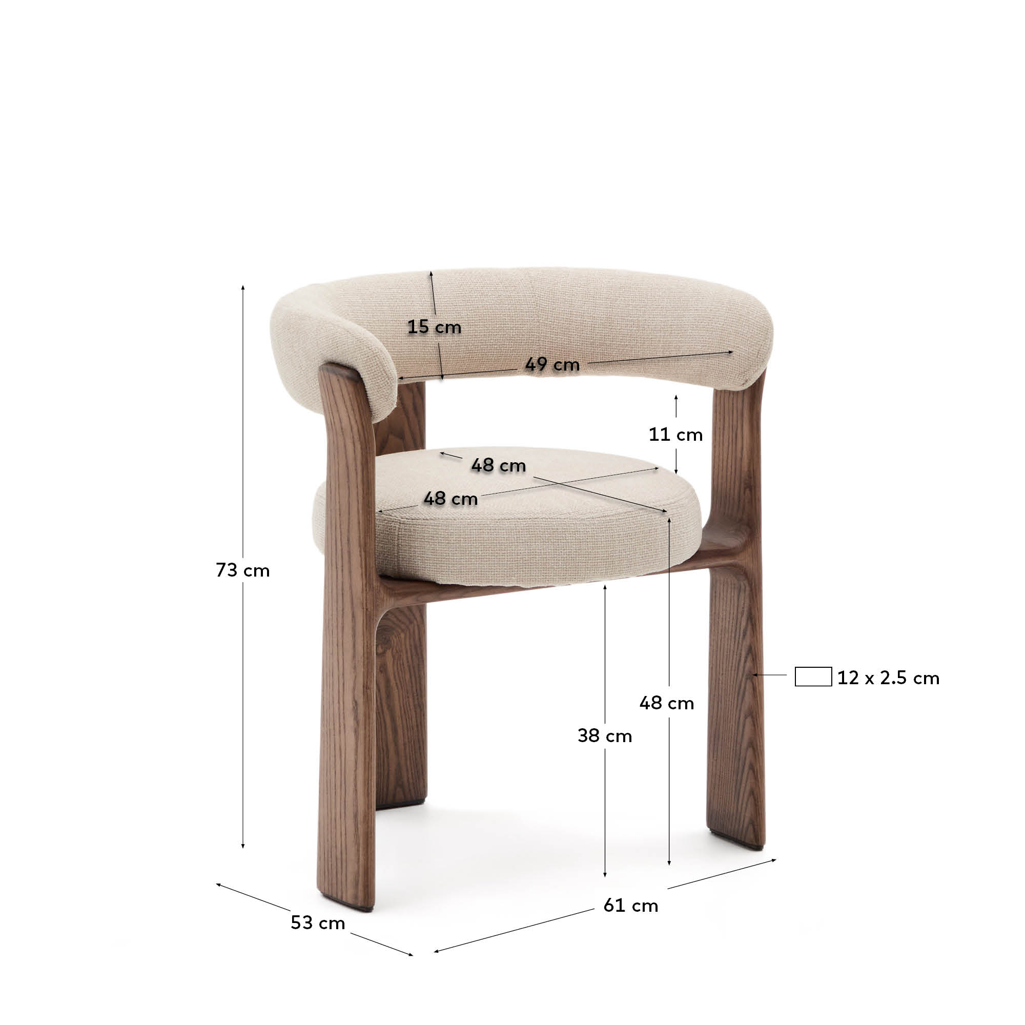 Eleganter Stuhl mit 3 Beinen, beige Chenille-Polsterung, massives Eschenholz mit Walnuss-Finish, FSC-zertifiziert, von Kave Home.