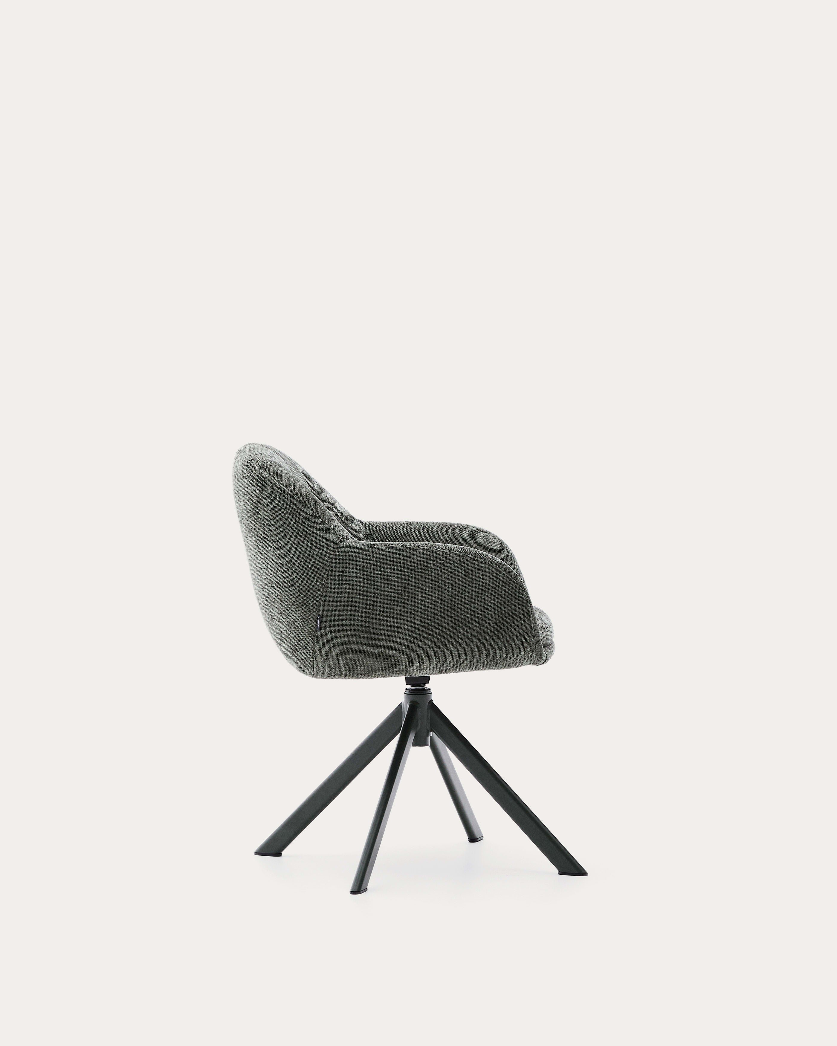 Eleganter Drehstuhl Dorina mit grünem Chenillebezug und grünen Stahlbeinen, perfekt für moderne Wohn- und Arbeitsräume.