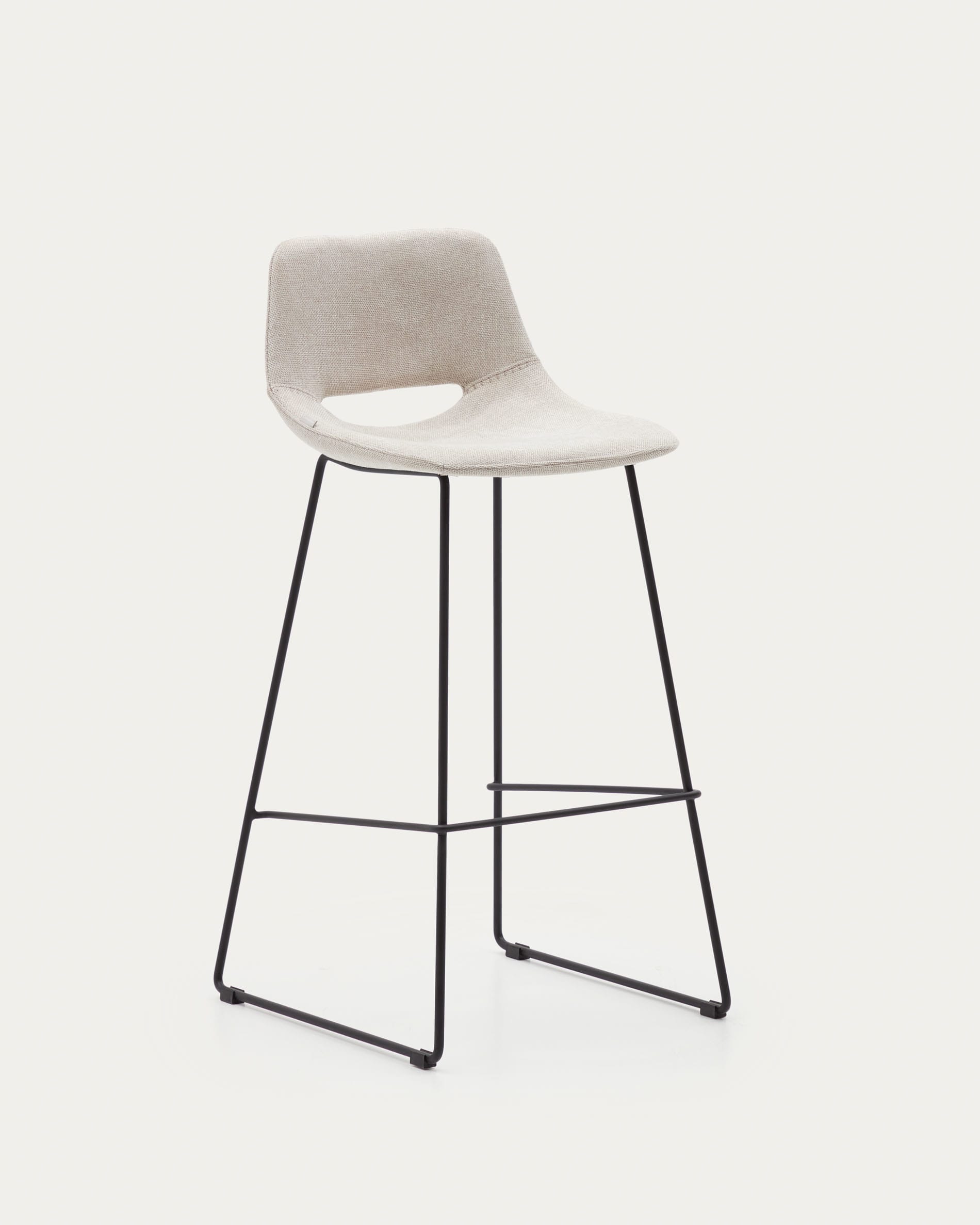 3D-Modell des Zahara Hockers: Beige Sitz, schwarzes Stahlgestell, 76 cm hoch. Elegant und ideal für Bar oder Küche.