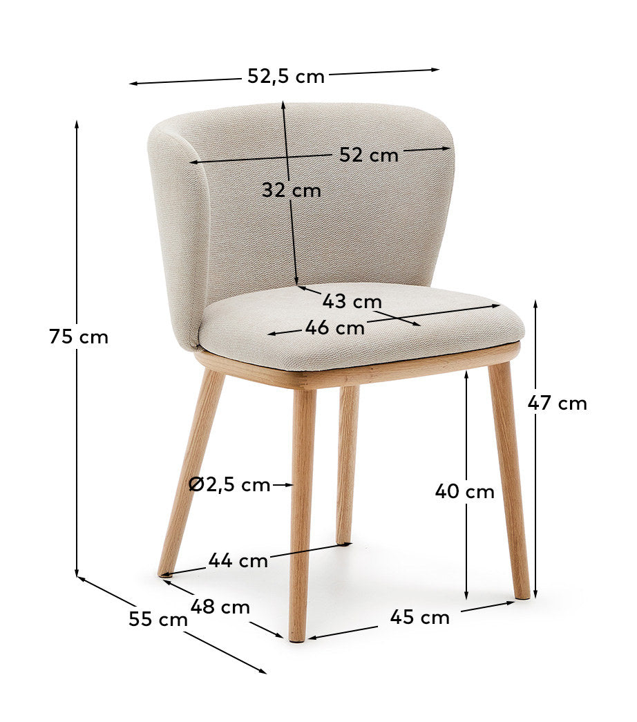Stuhl Ciselia beige Chenille und massive Esche mit natürlichem Finish FSC Mix Credit in Beige präsentiert im Onlineshop von KAQTU Design AG. Stuhl ist von Kave Home