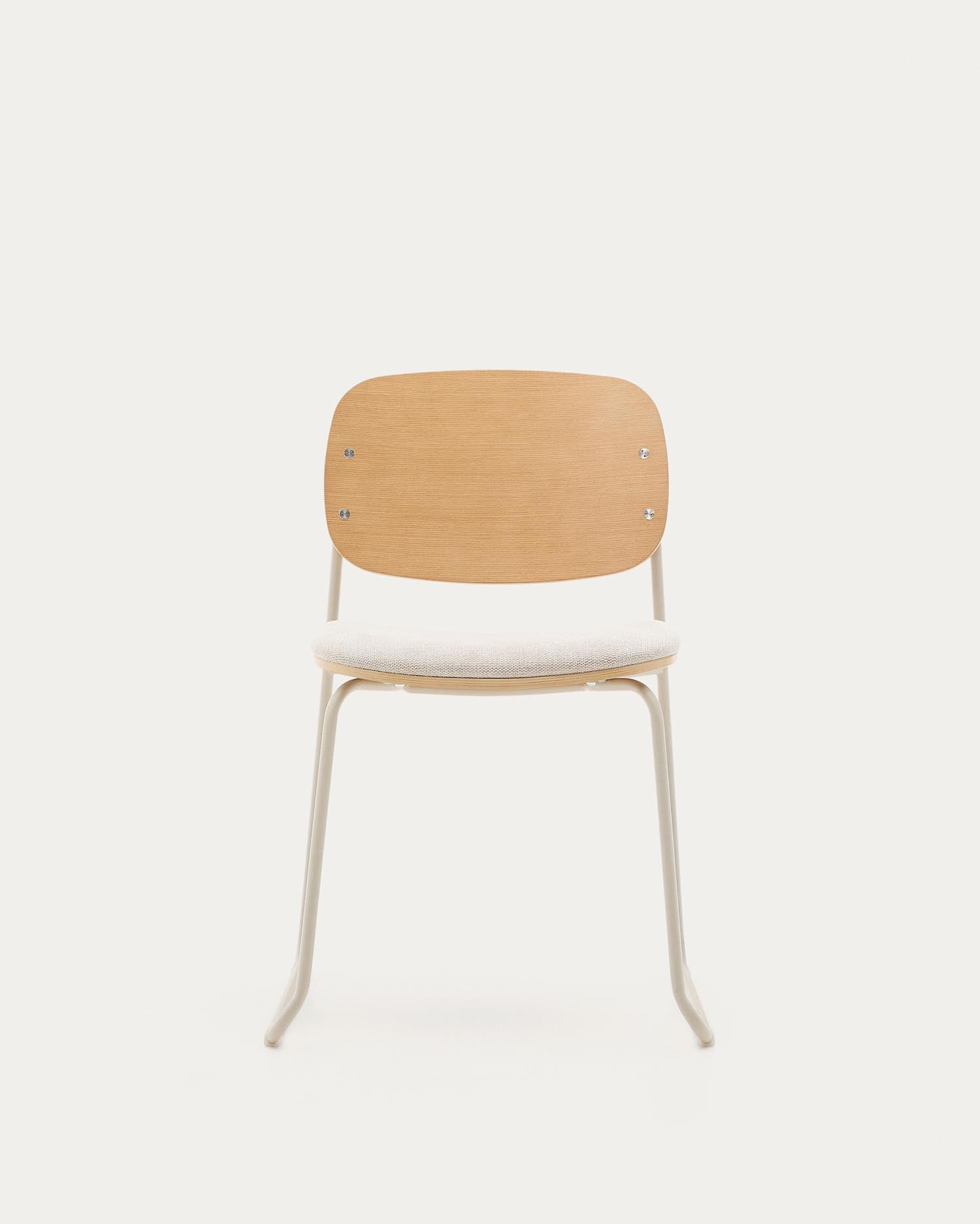 Stapelbarer Stuhl Meli aus Pappelschichtholz mit beiger Chenille-Sitzfläche und beigen Metallbeinen FSC Mix Credit in Beige präsentiert im Onlineshop von KAQTU Design AG. Stuhl ist von Kave Home
