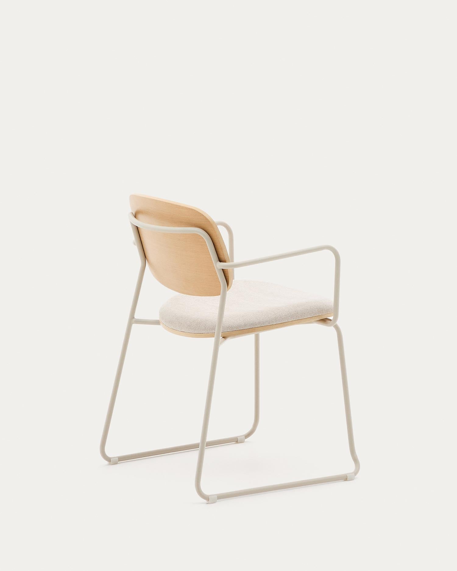 Stuhl Meli aus Eschenfurnier mit beiger Chenille-Sitzfläche und beigem Metallgestell FSC Mix Credit in Beige präsentiert im Onlineshop von KAQTU Design AG. Stuhl ist von Kave Home