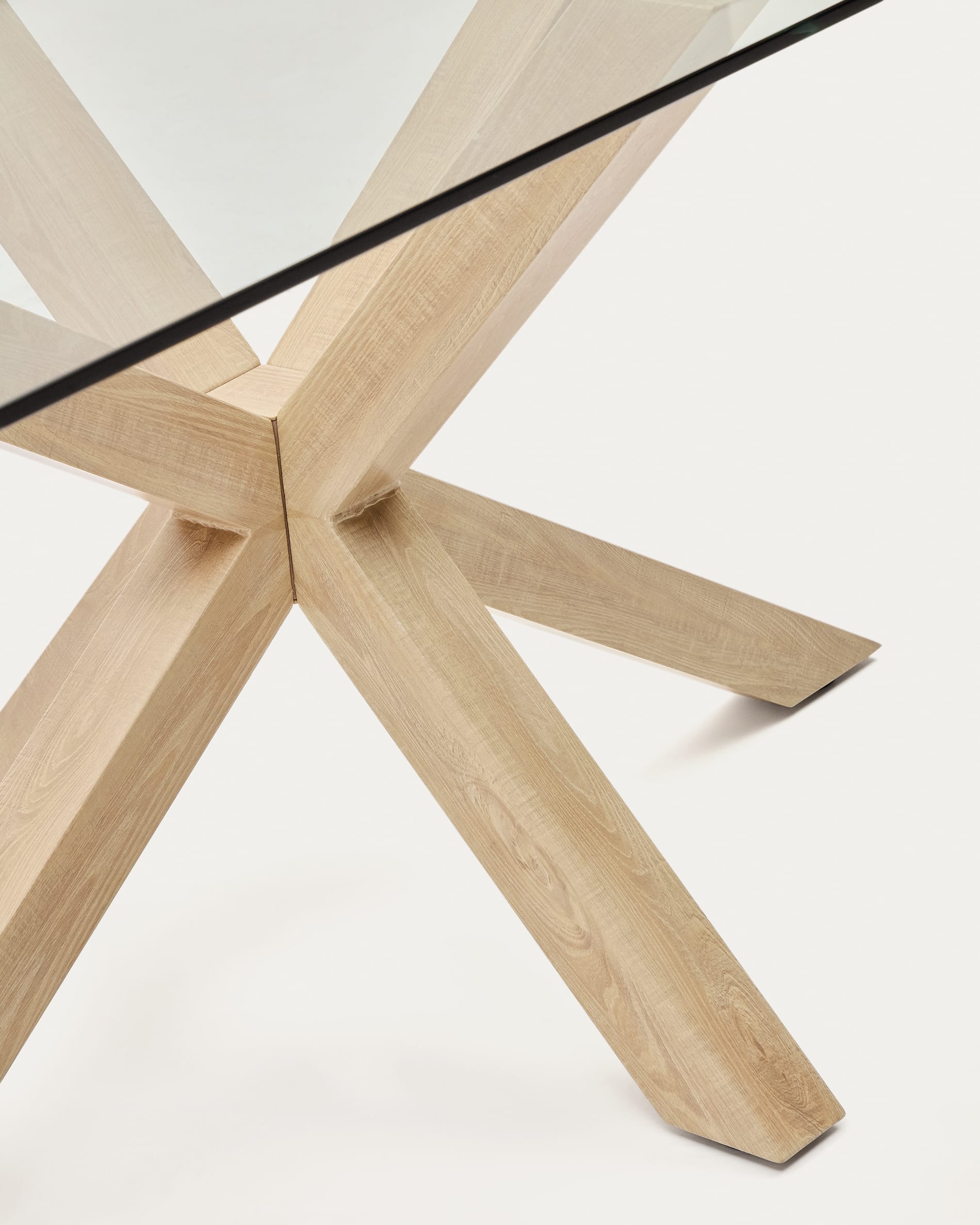 Eleganter Argo Tisch mit Glasplatte und Holzoptik-Stahlbeinen, 180x100 cm, perfekt für moderne und geschmackvolle Einrichtungen.