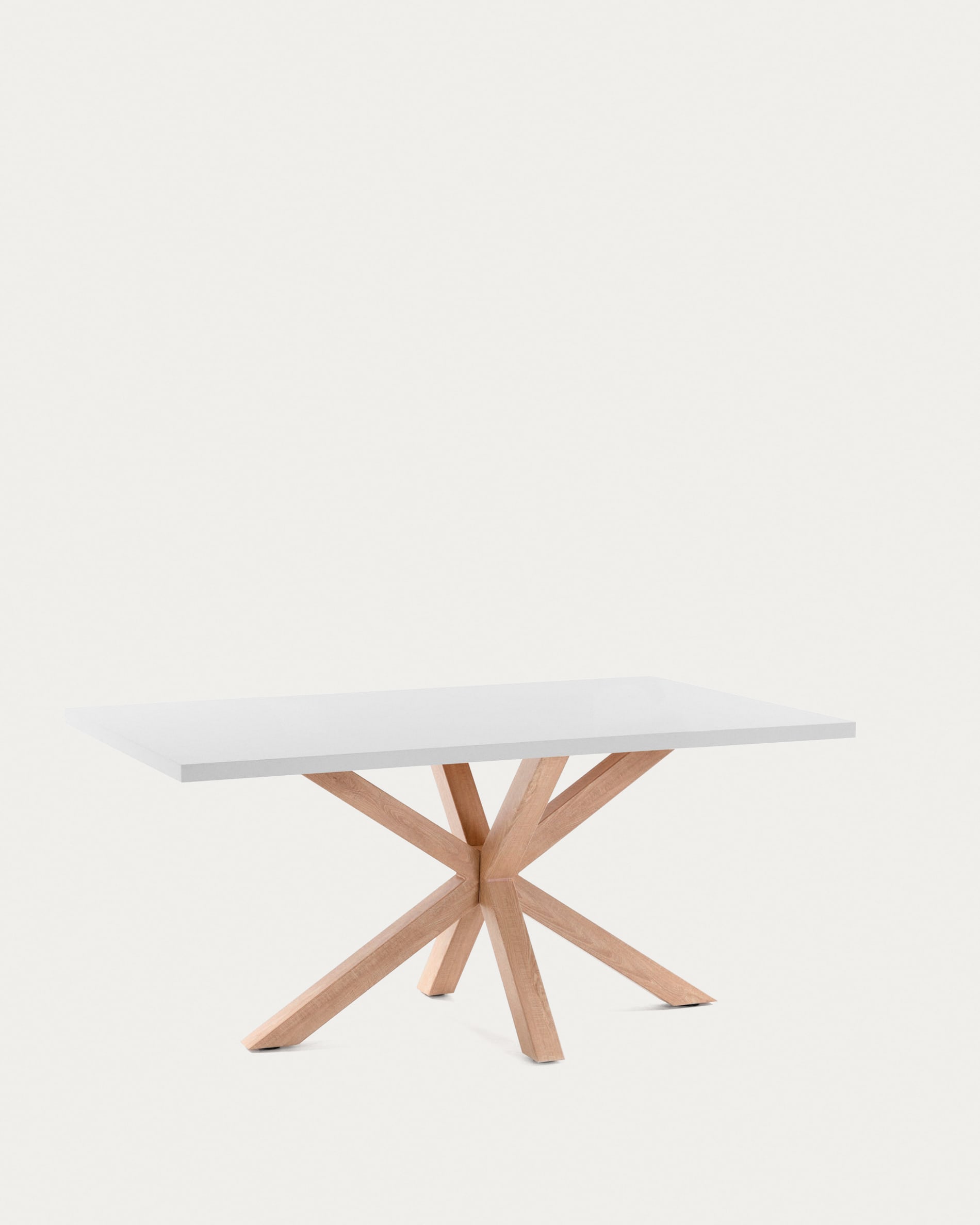 Moderner Tisch Argo: Weisse Melamin-Oberfläche, Stahlbeine in Holzoptik, 180x100 cm, stilvoll und funktional von Kave Home.