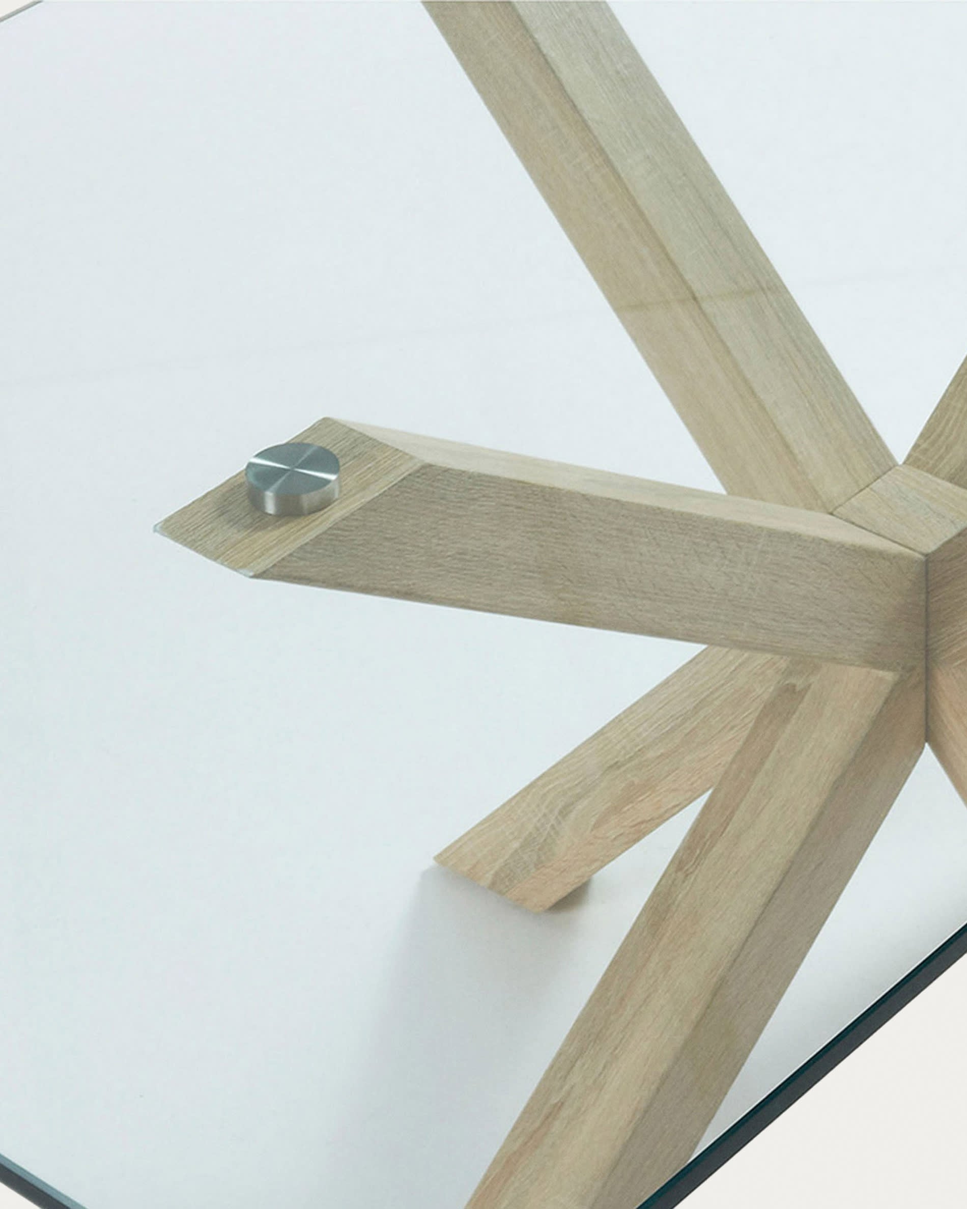 Moderner Argo Tisch mit Glasplatte und Holzoptik-Stahlbeinen, 160x90 cm, ideal für stilvolle Wohn- und Essbereiche.