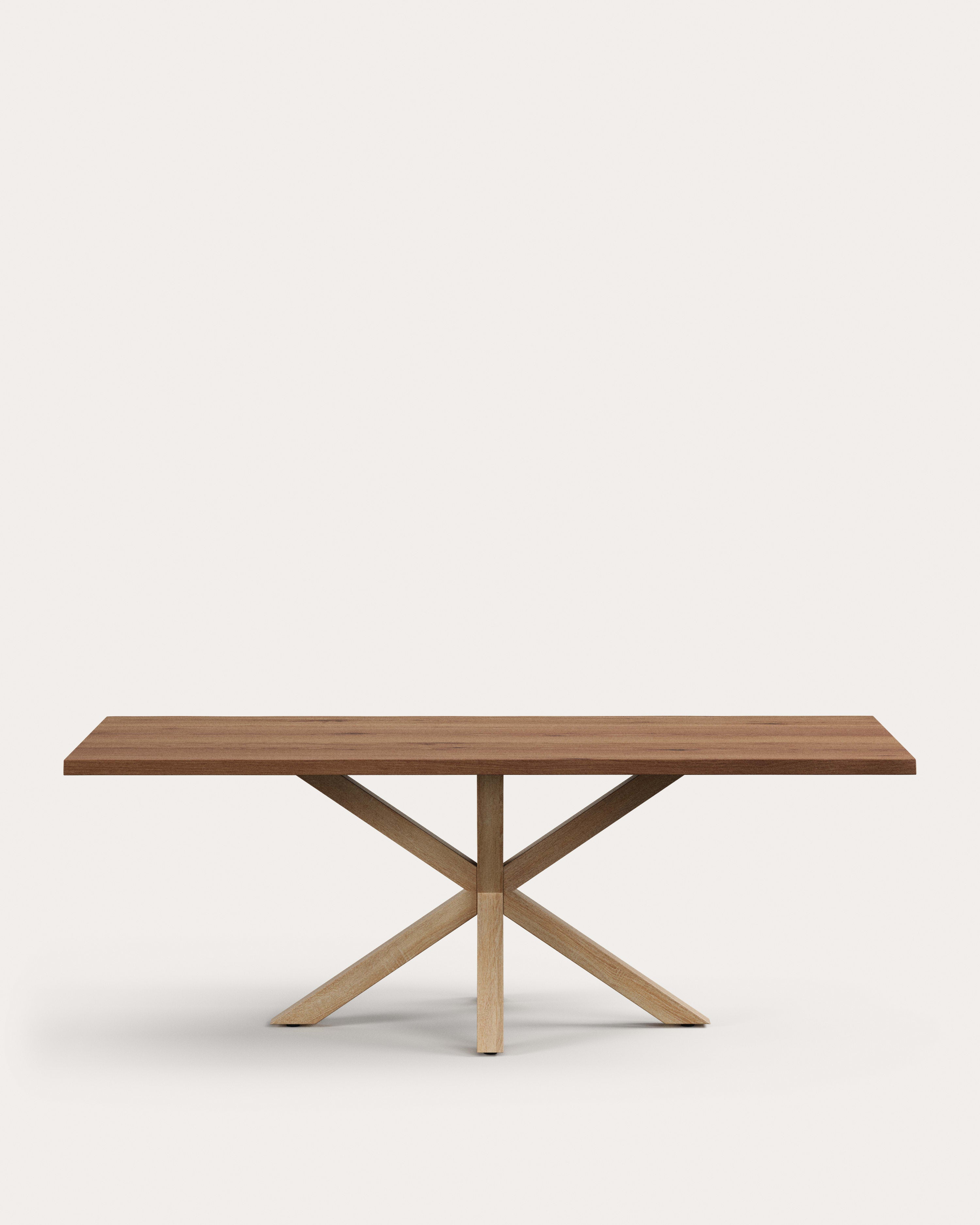 Tisch Argo aus antikem Eichenfurnier und Beinen aus Stahl in Holzoptik, 220 x 100 cm in Braun präsentiert im Onlineshop von KAQTU Design AG. Esstisch ist von Kave Home